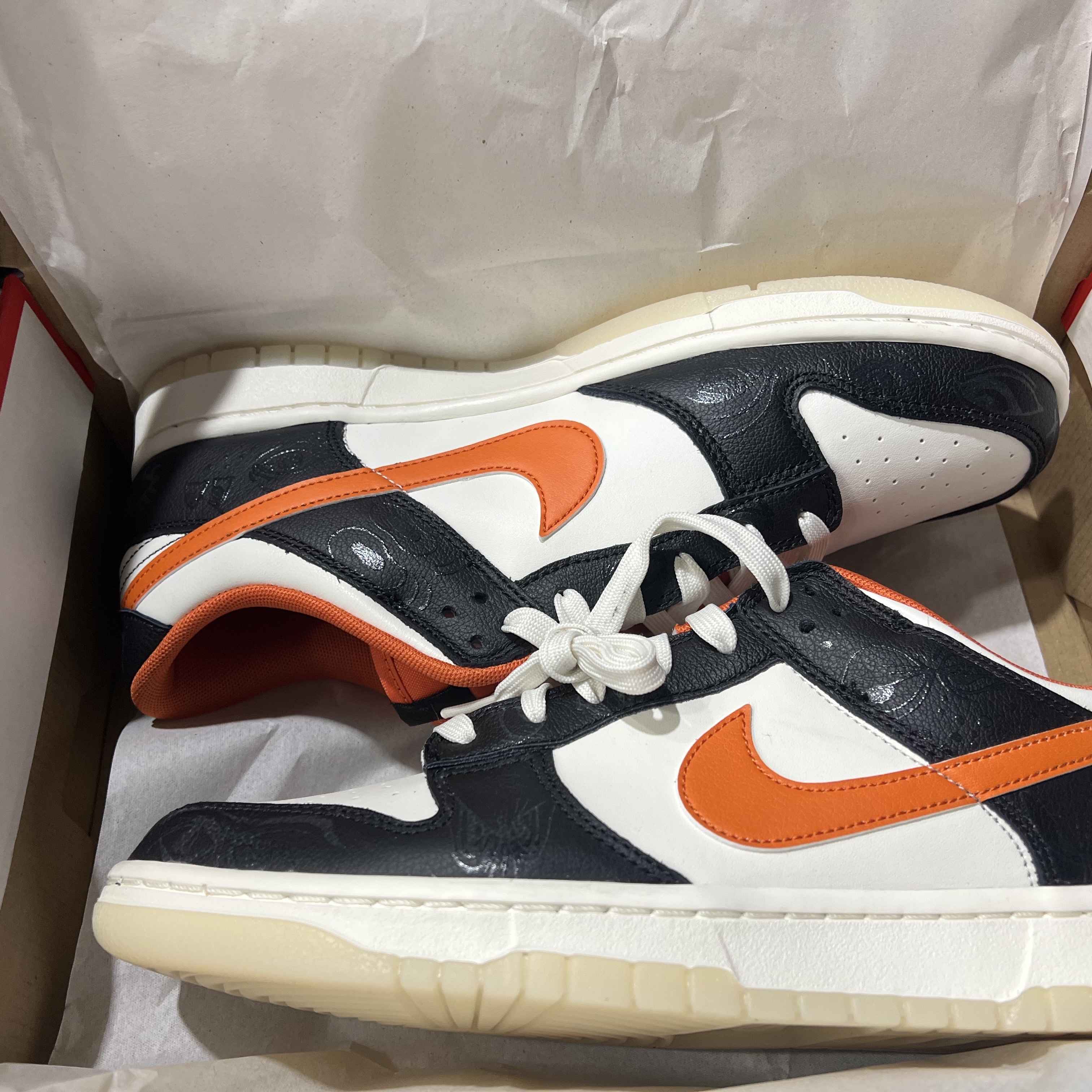 Nike Dunk Low Retro PRM Halloween 착용 스타일 - 2
