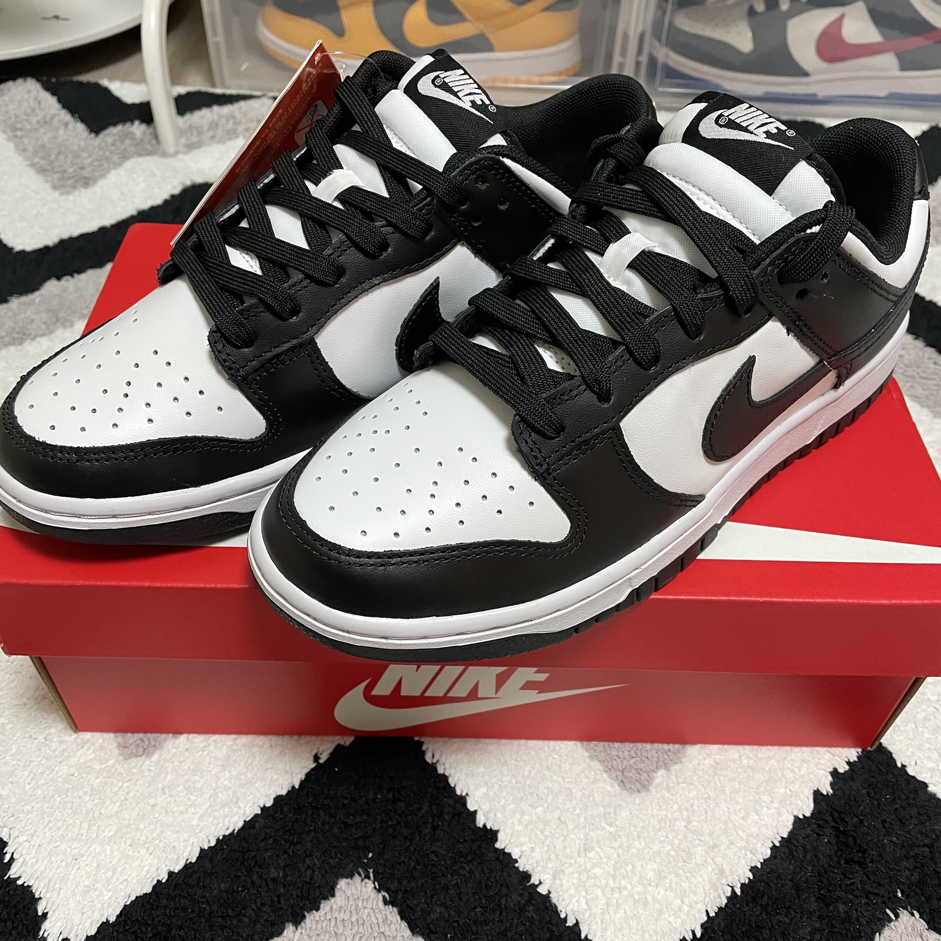 Nike Dunk Low Retro Black 착용 스타일