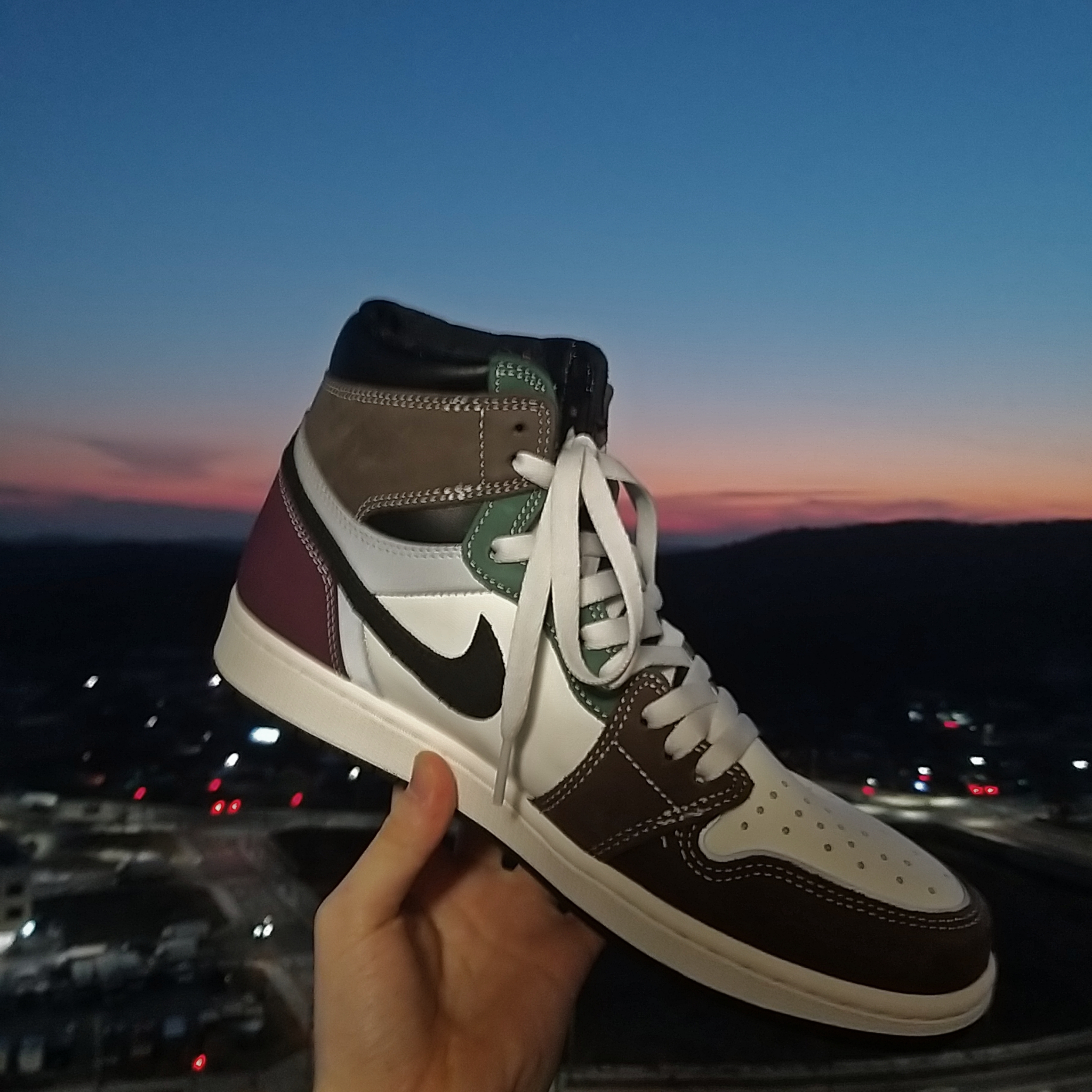 Jordan 1 Retro High OG Craft 착용 스타일 - 1