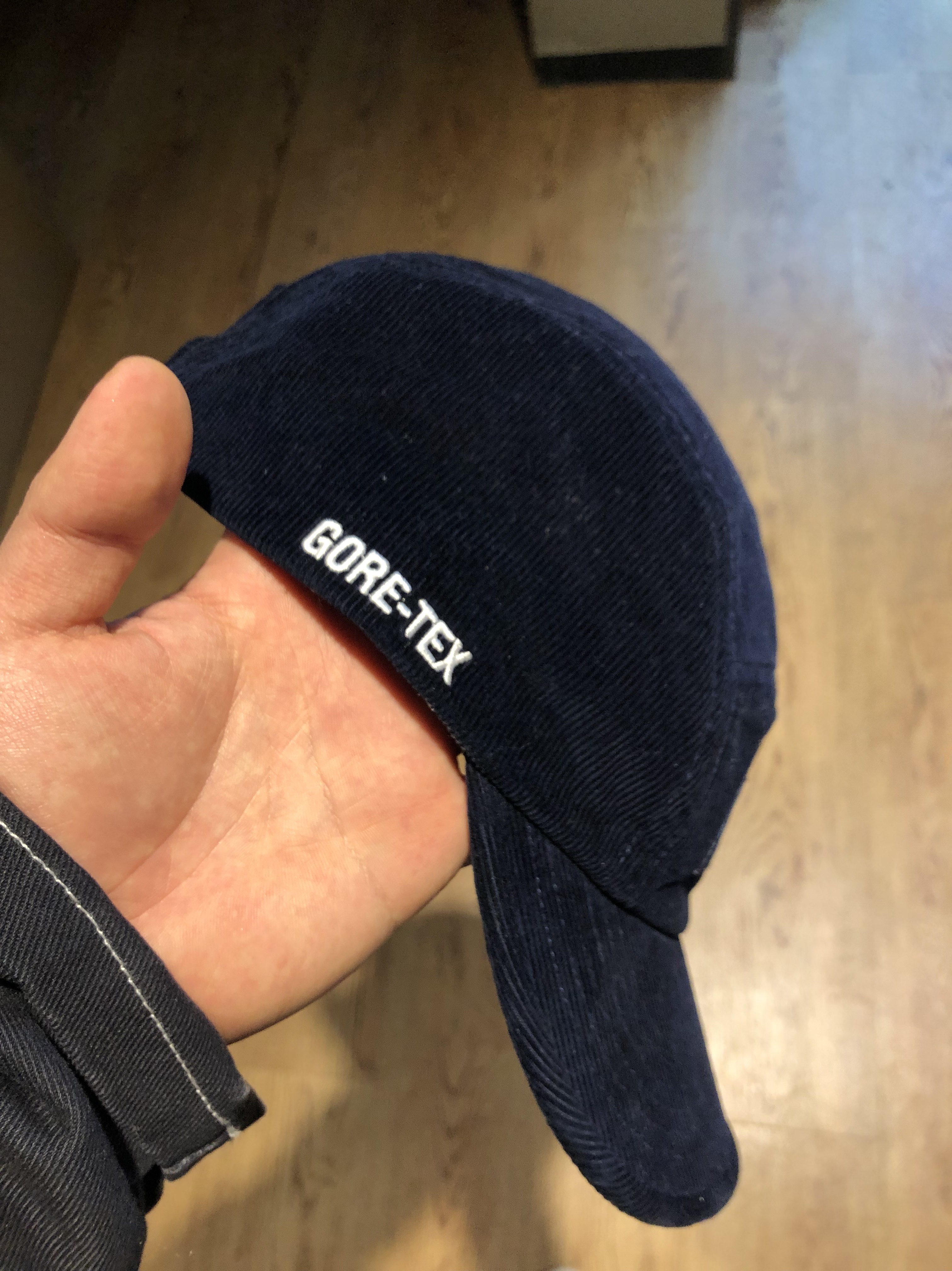 Supreme Gore-Tex Corduroy Camp Cap Navy - 21FW, Supreme x Nike Double Zip Quilted Work Jacket Navy - 18FW 착용 스타일 - 3