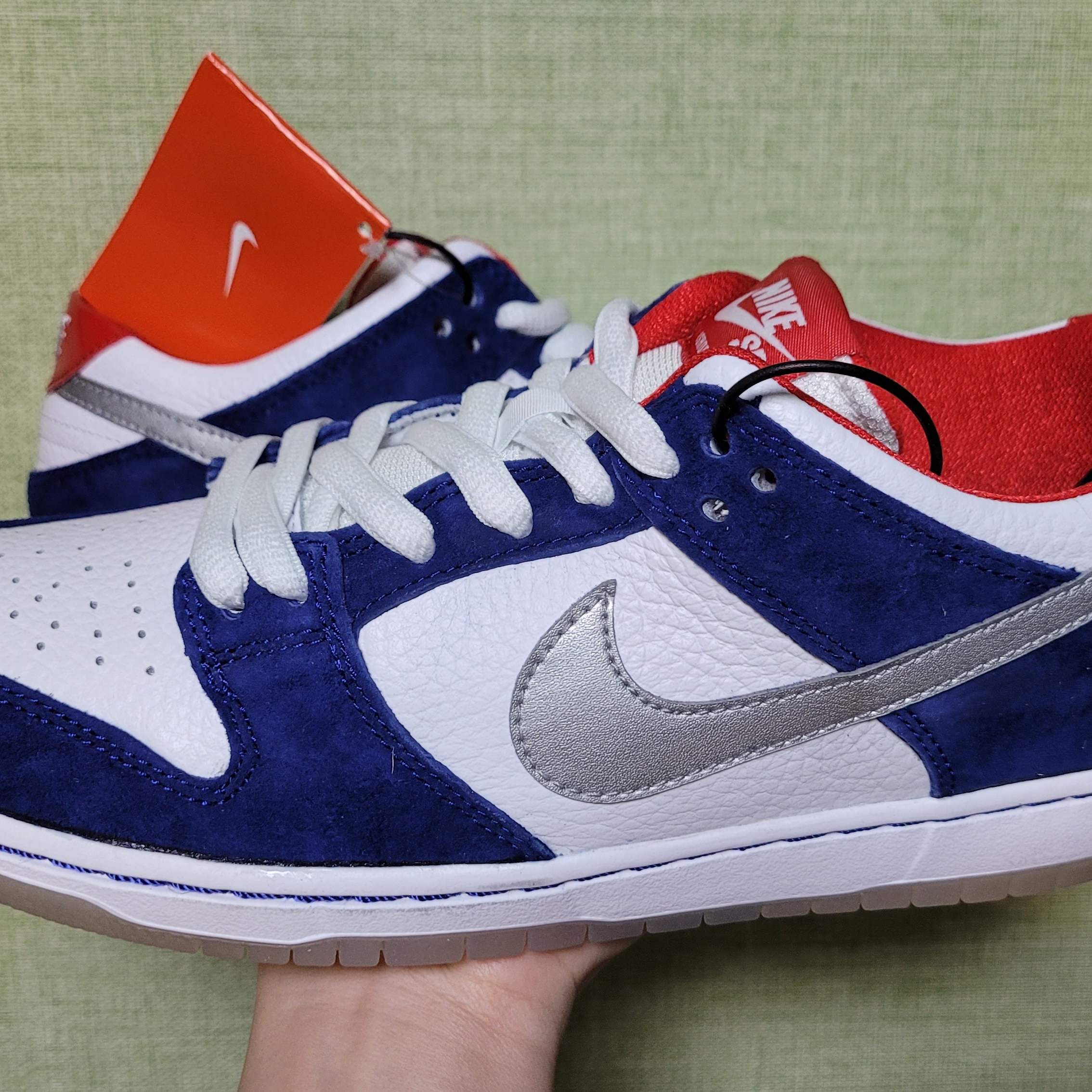 Nike Dunk SB Low Ishod Wair BMW 착용 스타일