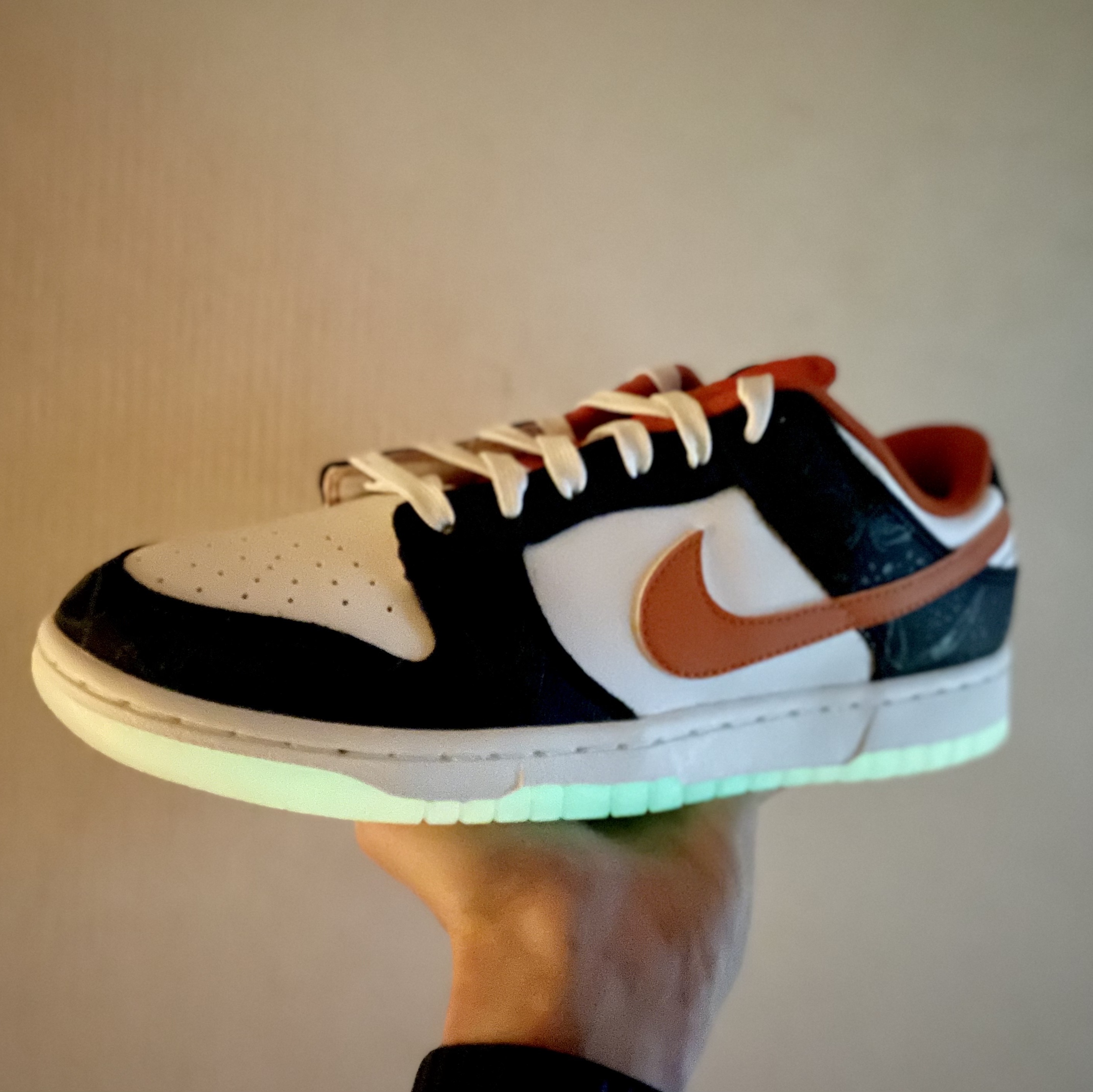 Nike Dunk Low Retro PRM Halloween, (GS) Nike Dunk Low PRM Halloween 착용 스타일 - 4