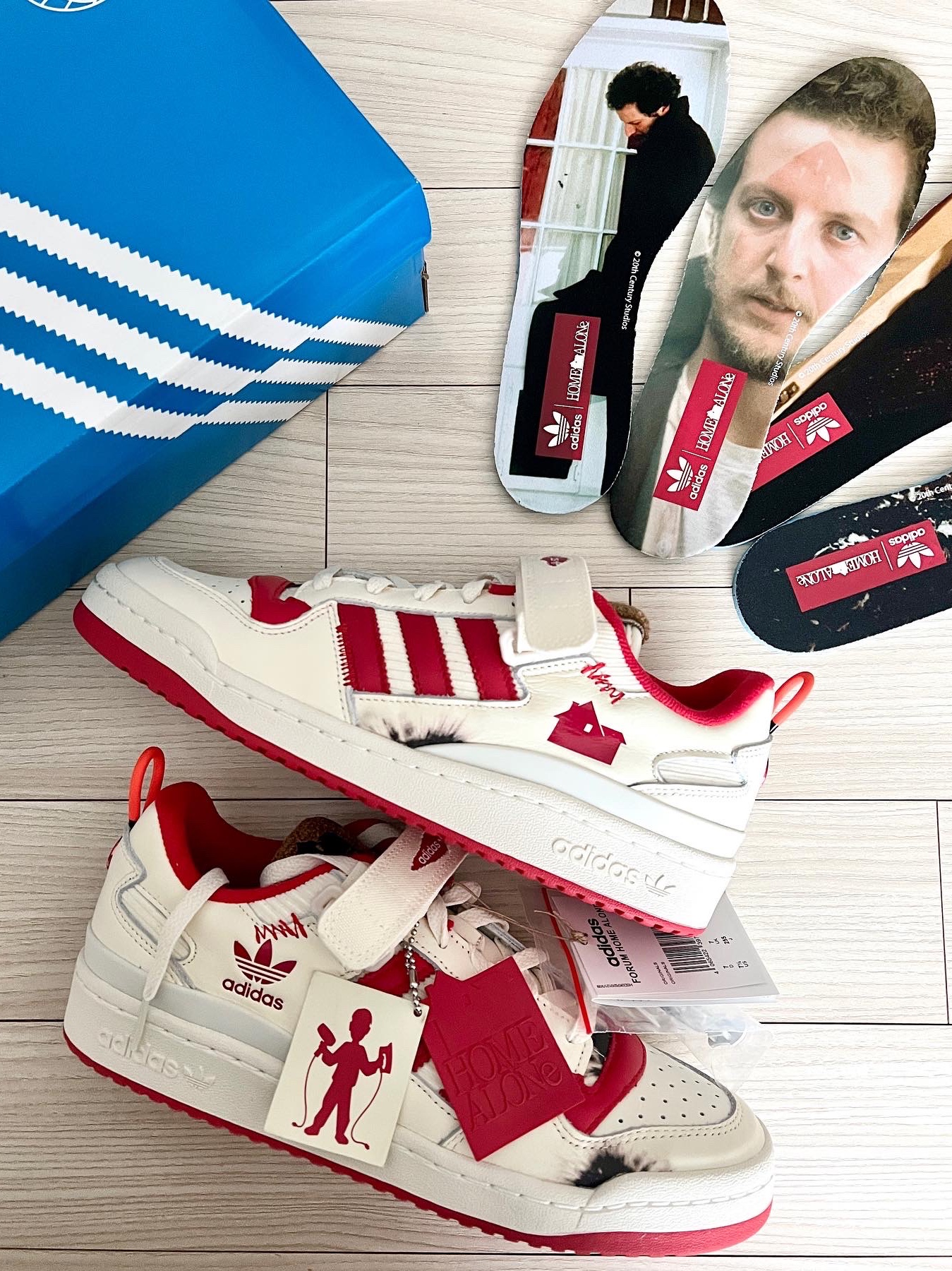Adidas Forum Low Home Alone 착용 스타일 - 1