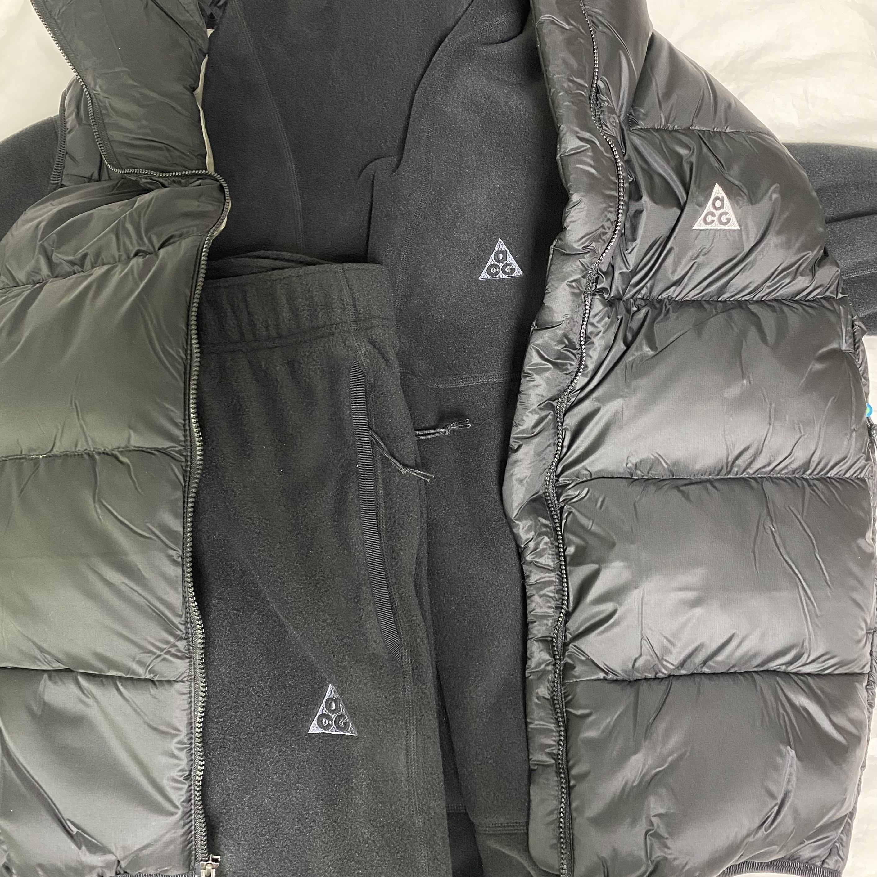 Nike ACG Therma-Fit ADV Lunar Lake Puffer Vest Black - Asia, Nike ACG Therma-Fit ADV Lunar Lake Puffer Jacket Black - US/EU 착용 스타일 - 2