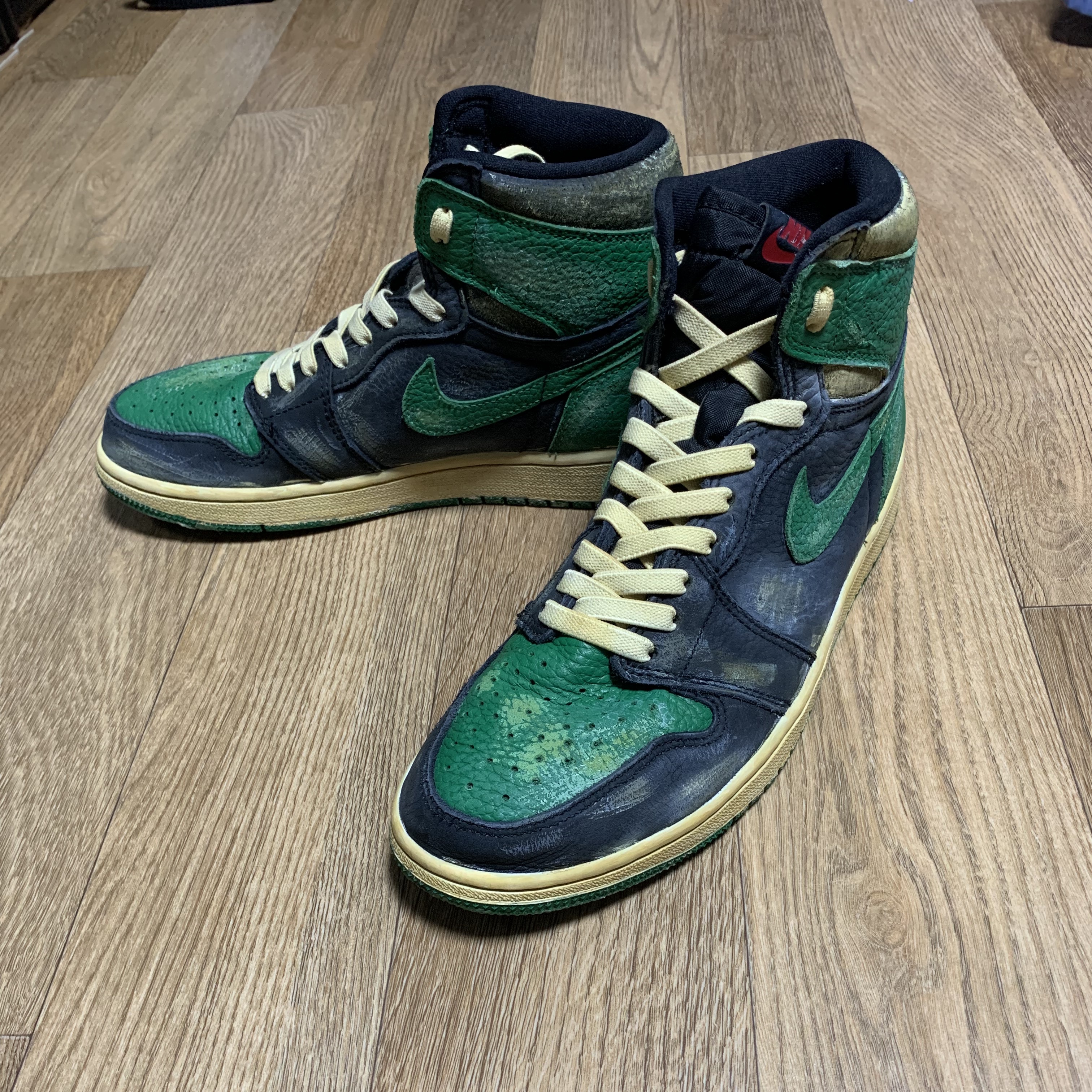 Jordan 1 Retro High OG Pine Green Black 착용 스타일