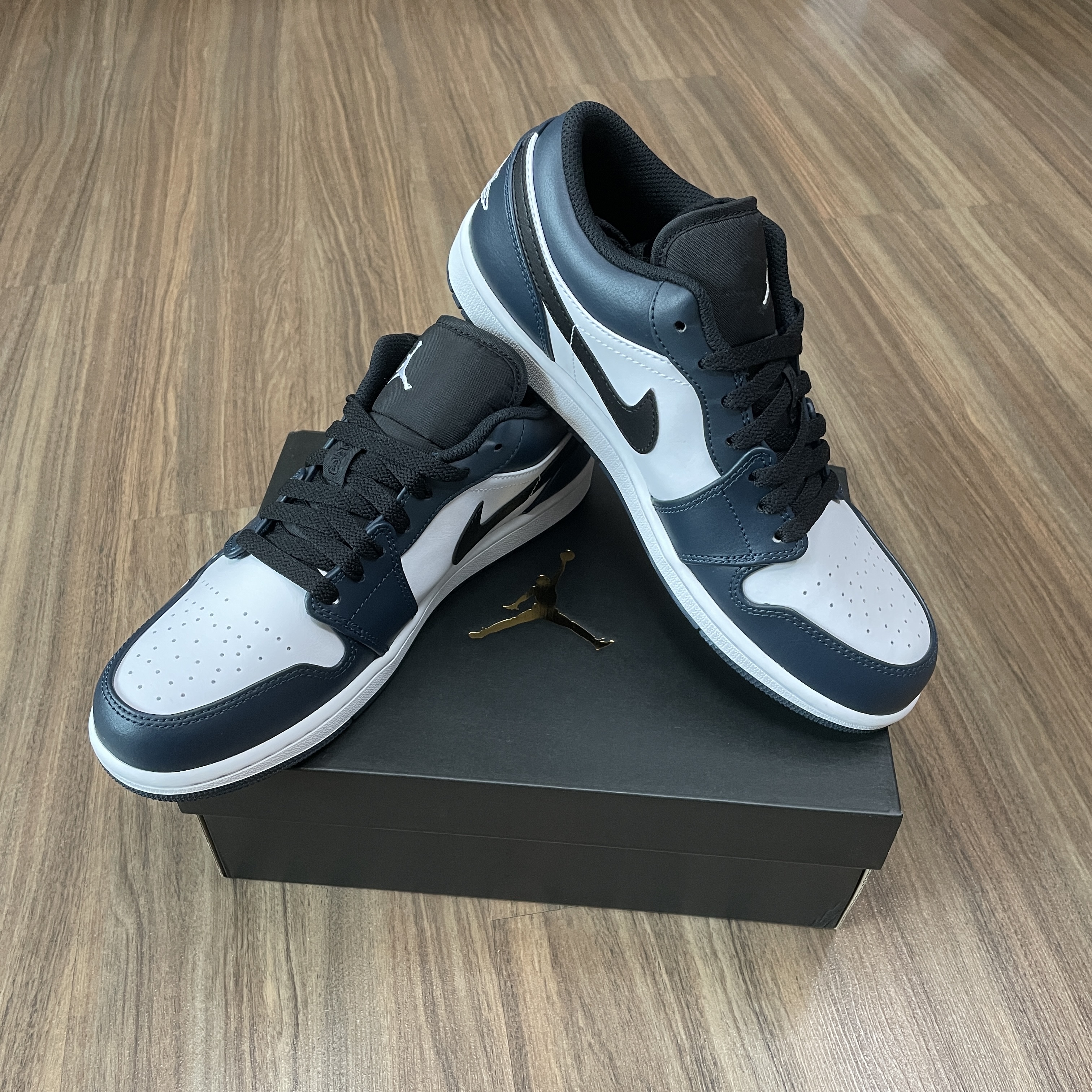 Jordan 1 Low Dark Teal 착용 스타일 - 1