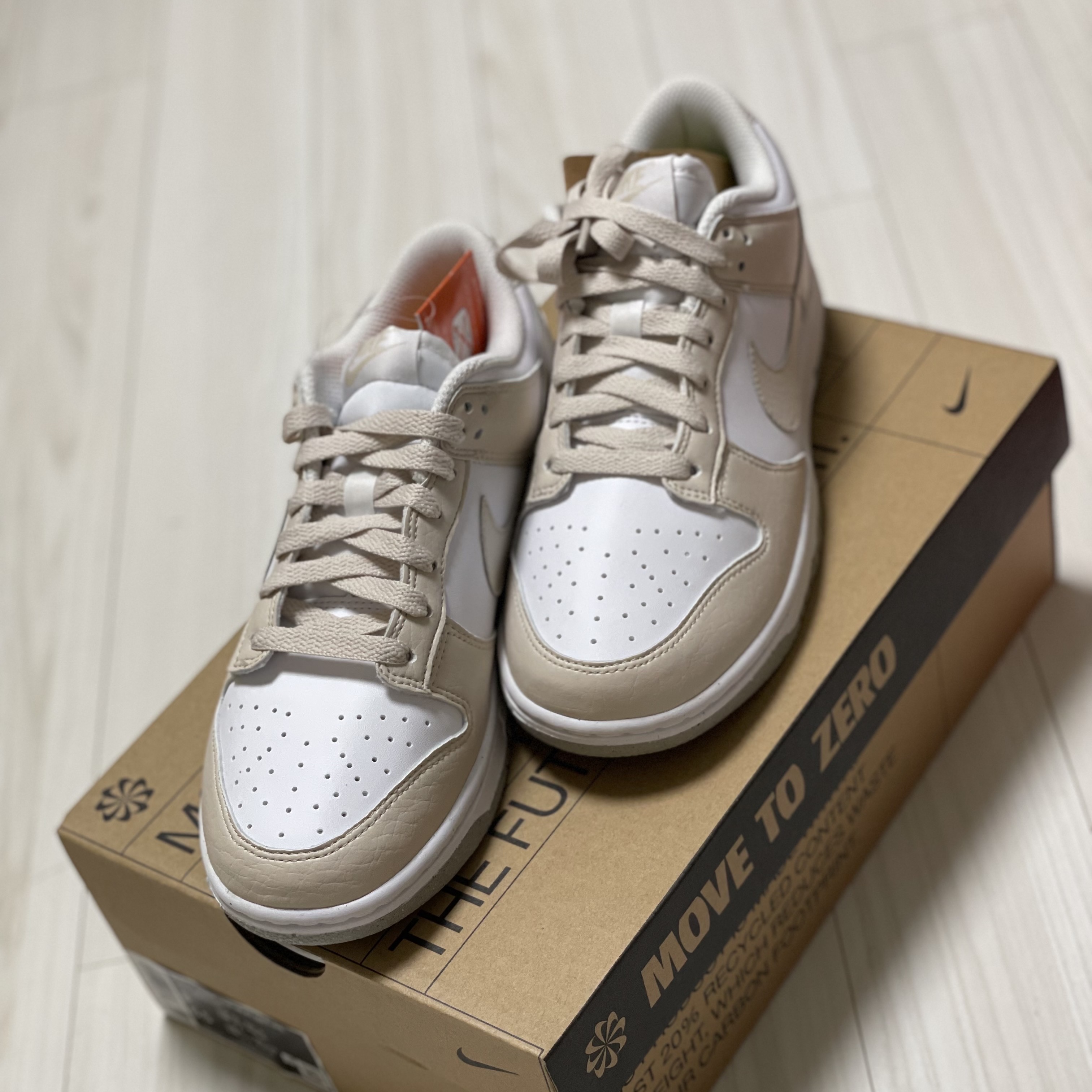 (W) Nike Dunk Low Next Nature Light Orewood Brown 착용 스타일 - 2