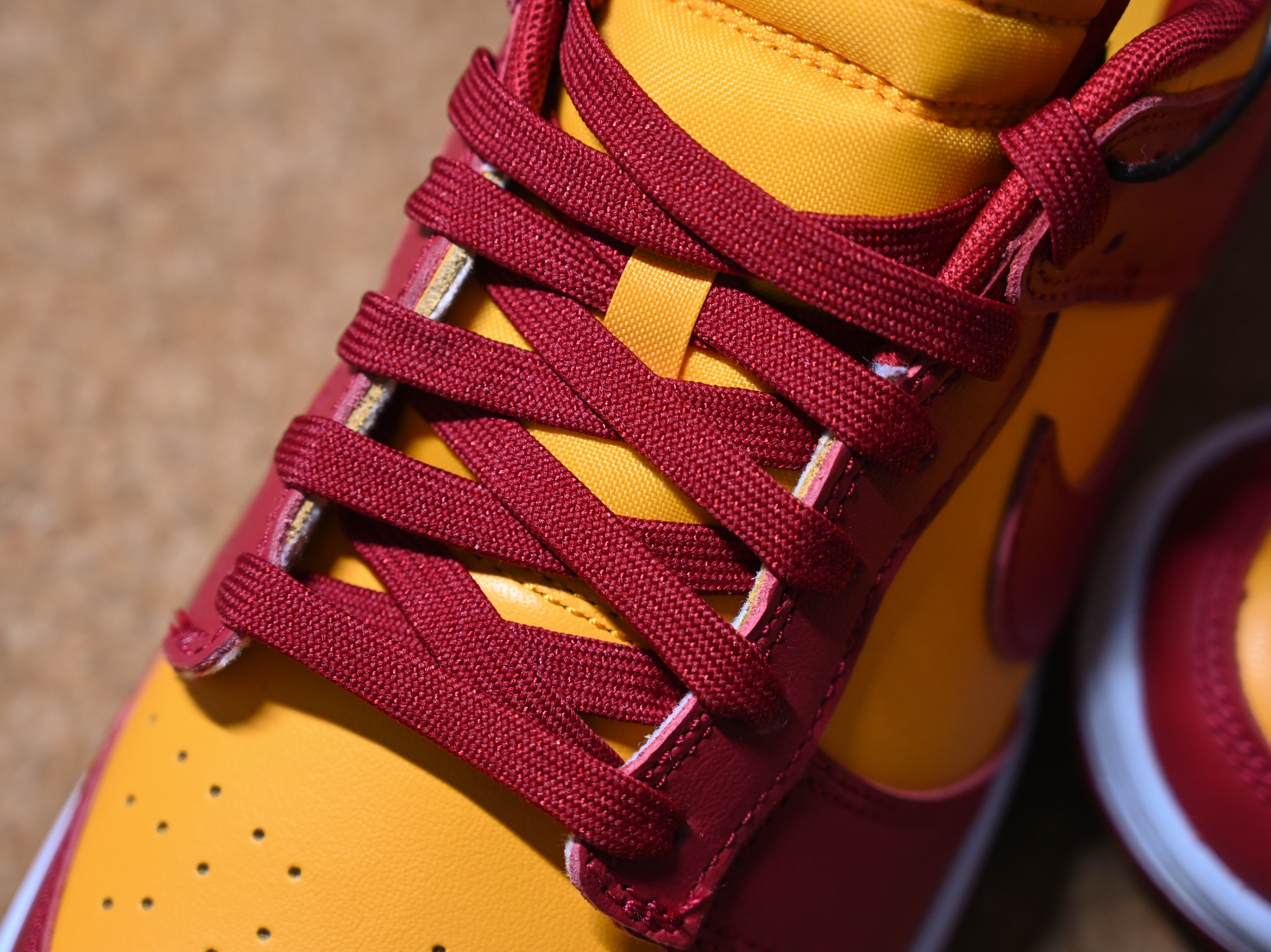 Nike Dunk Low Retro Championship Gold 착용 스타일 - 3