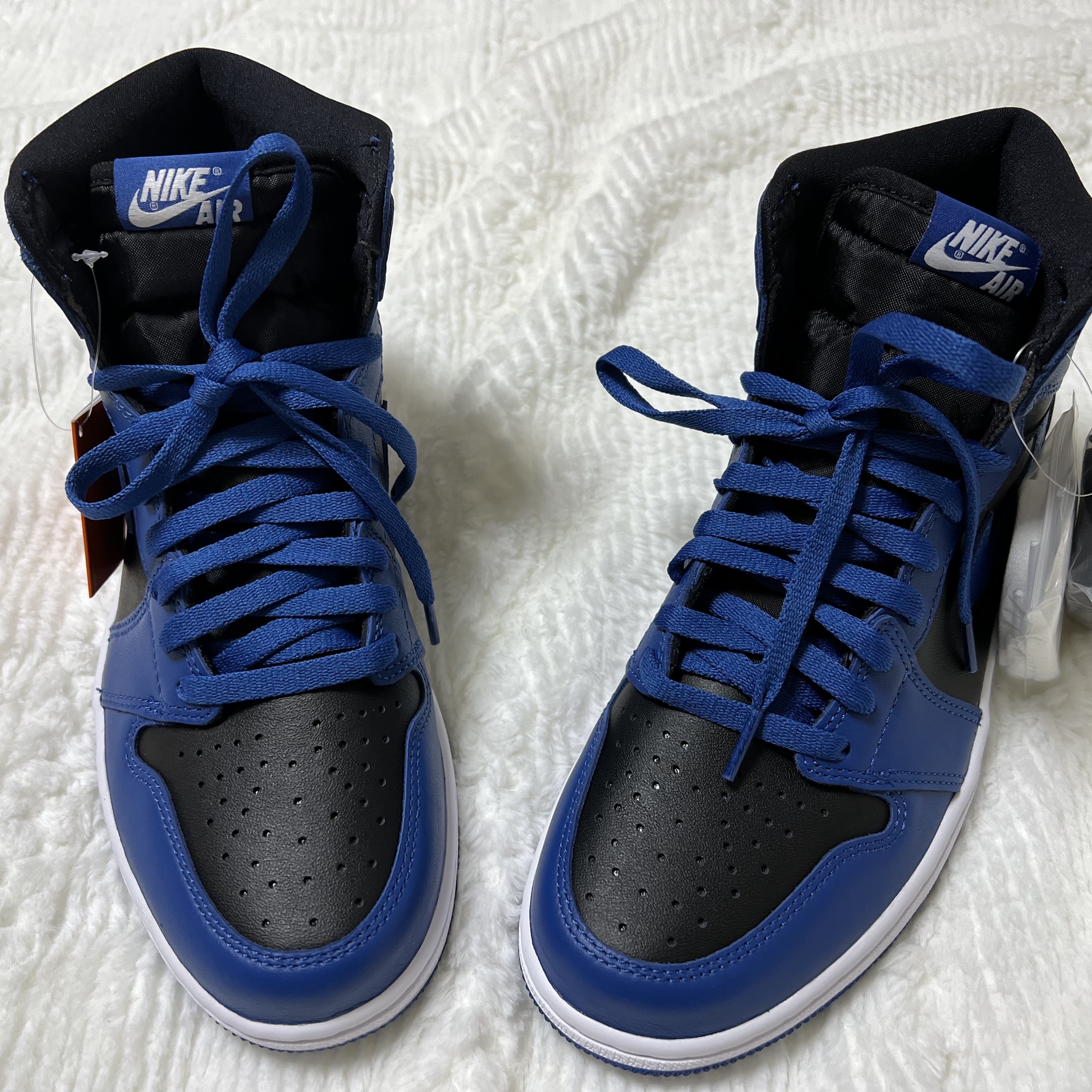 Jordan 1 Retro High OG Dark Marina Blue 착용 스타일