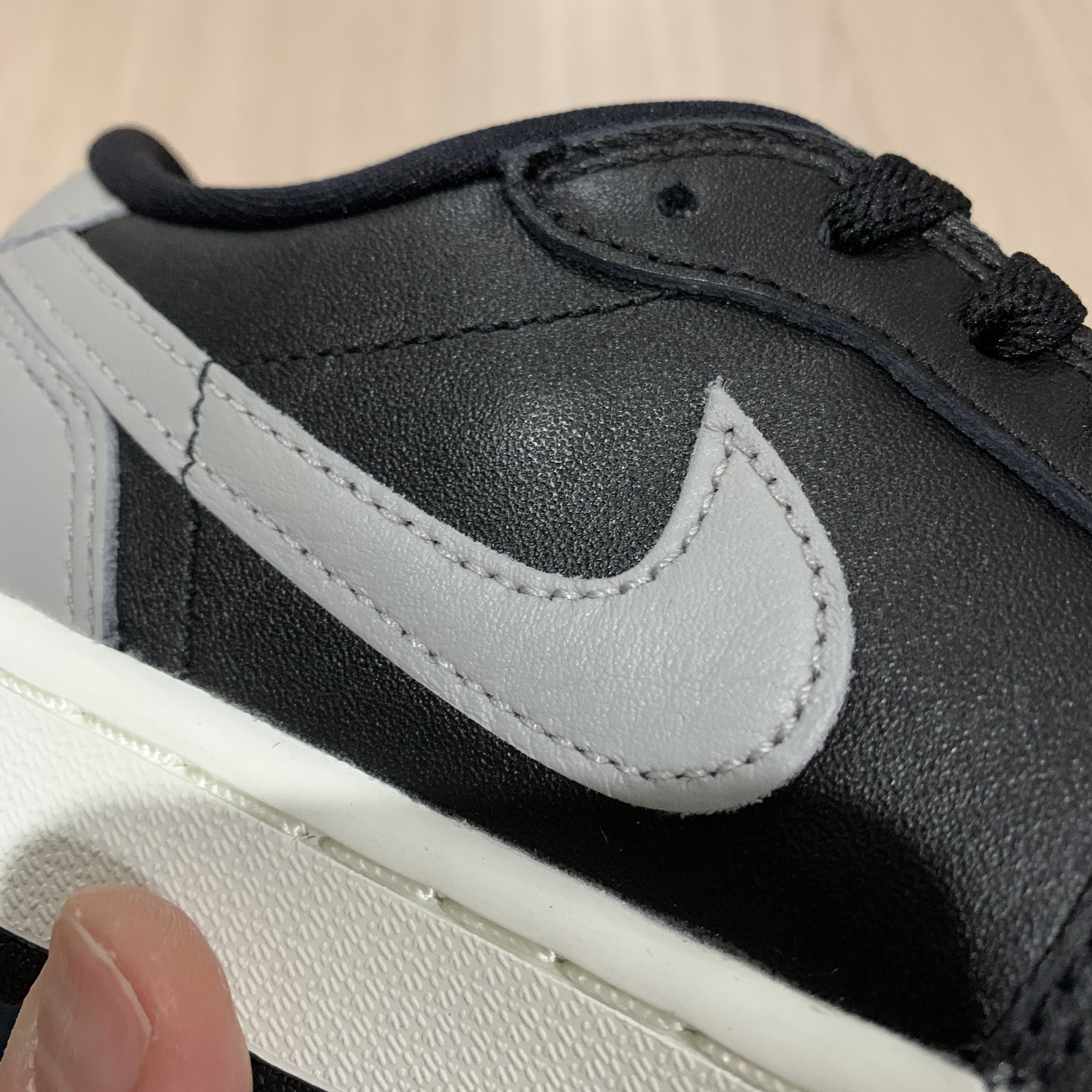 Jordan 1 Low Golf Shadow 착용 스타일 - 3