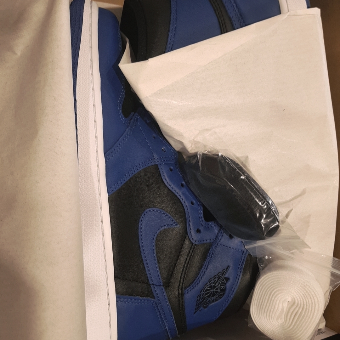 Jordan 1 Retro High OG Dark Marina Blue 착용 스타일 - 2
