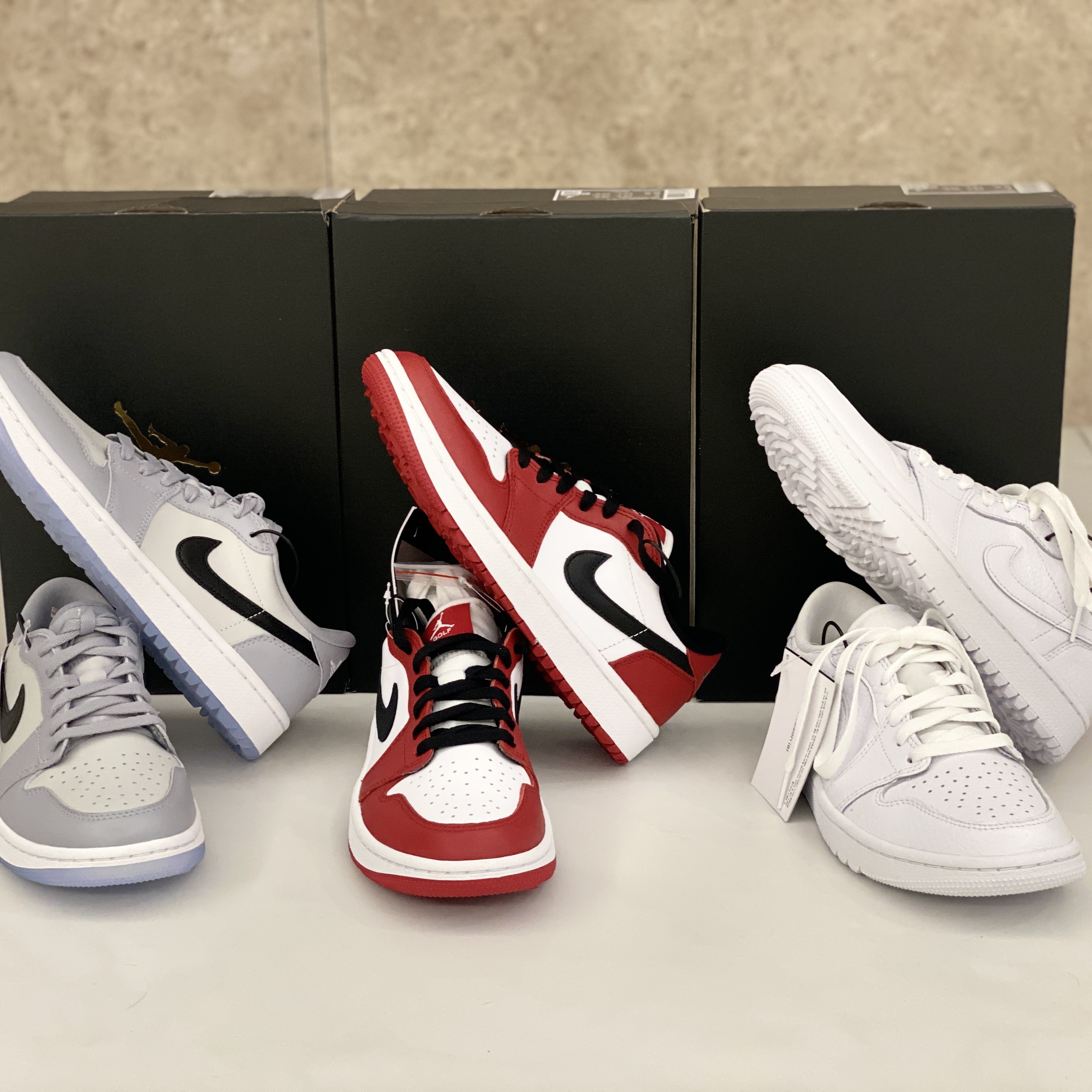 Jordan 1 Low Golf Chicago, Jordan 1 Low Golf Wolf Grey 착용 스타일
