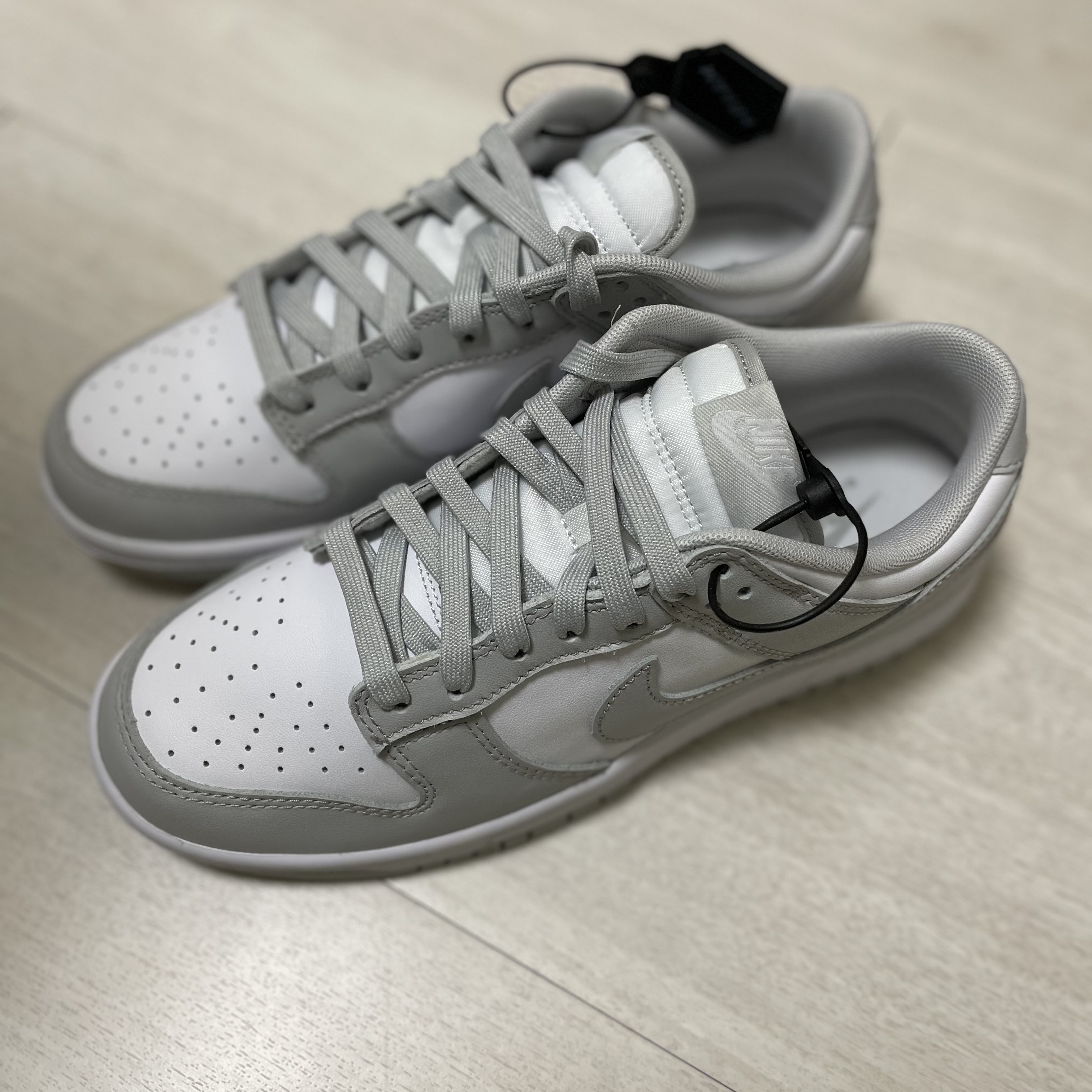 Nike Dunk Low Retro Grey Fog 착용 스타일