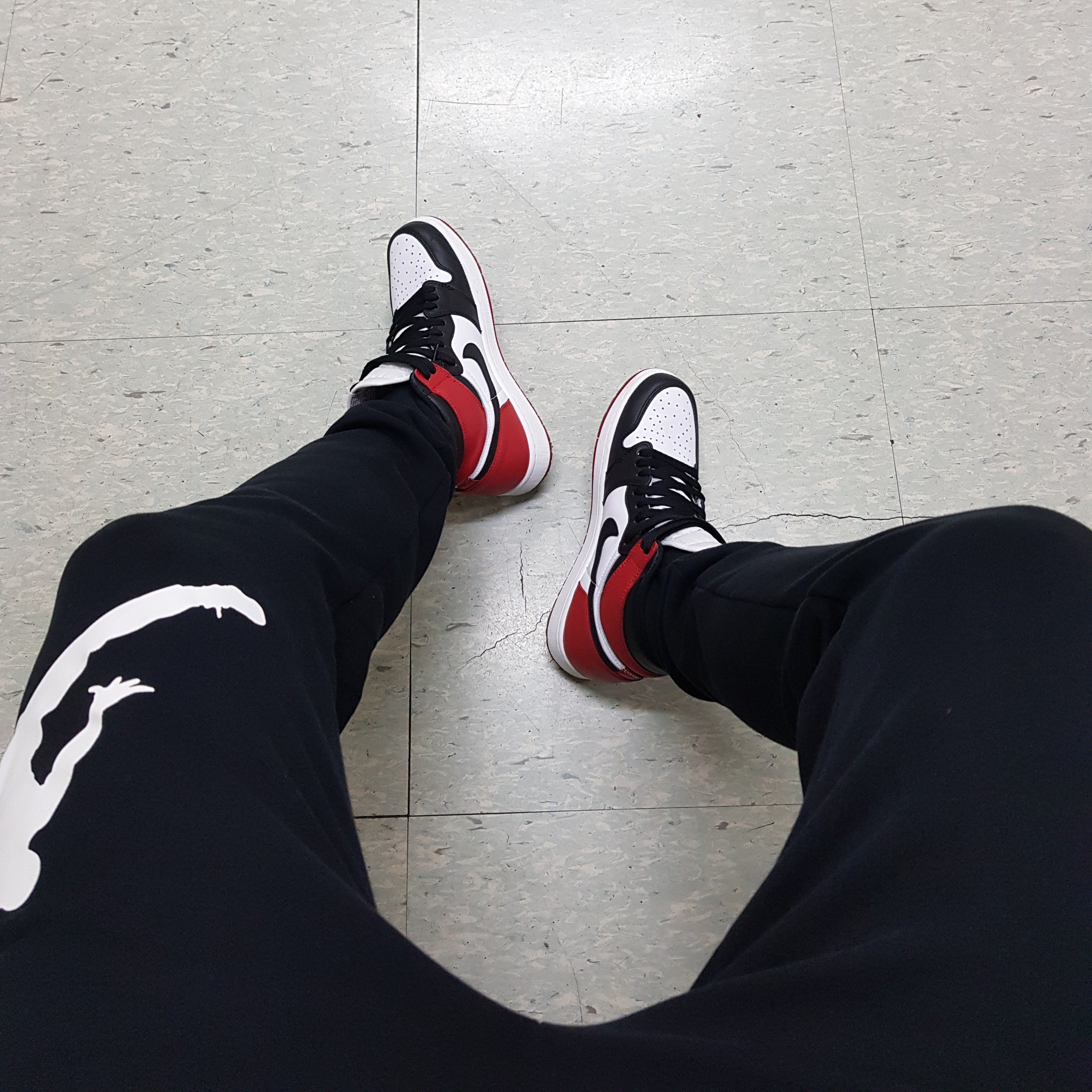 Jordan 1 Retro High OG Black Toe 2016 착용 스타일