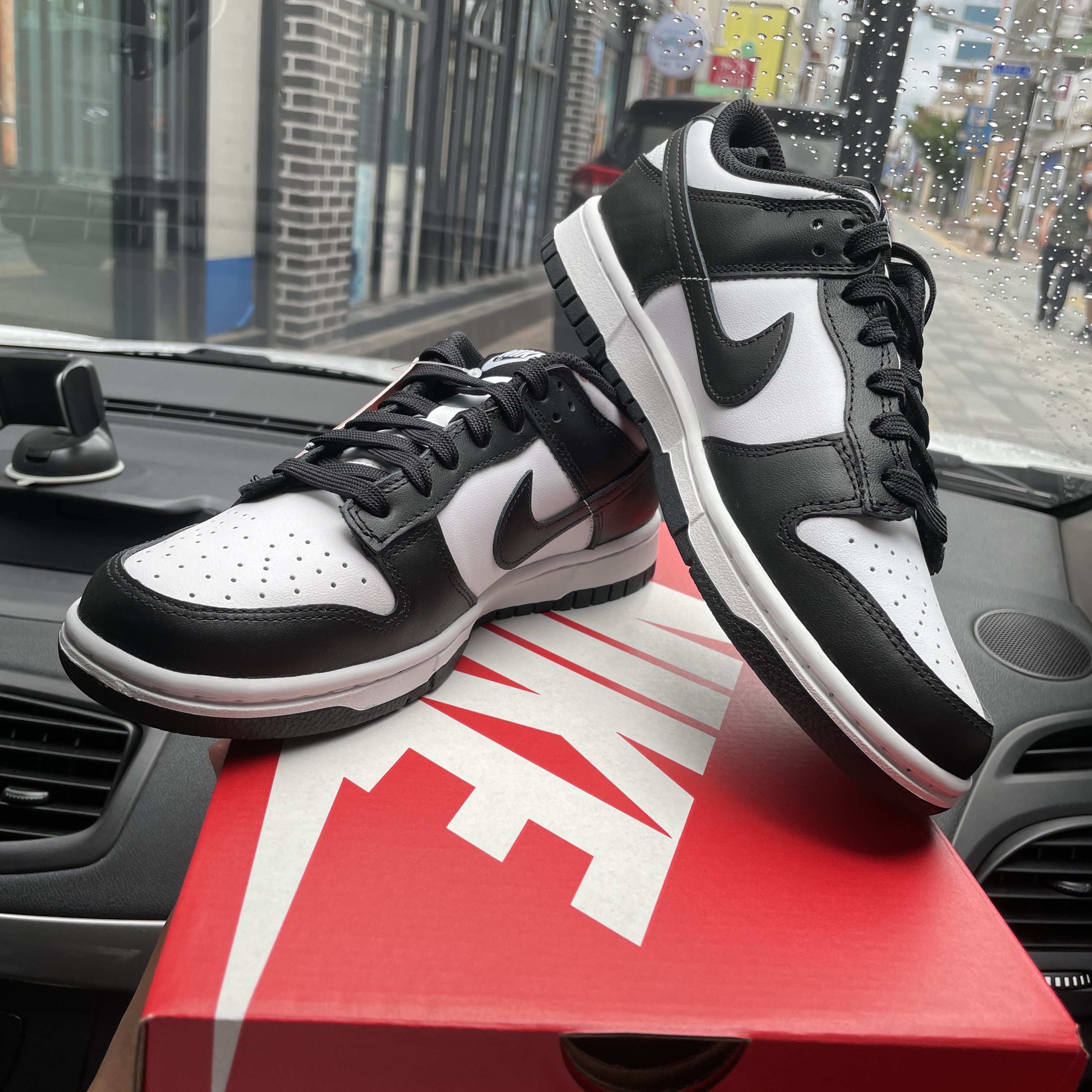 Nike Dunk Low Retro Black, (W) Nike Dunk Low Black 착용 스타일 - 2