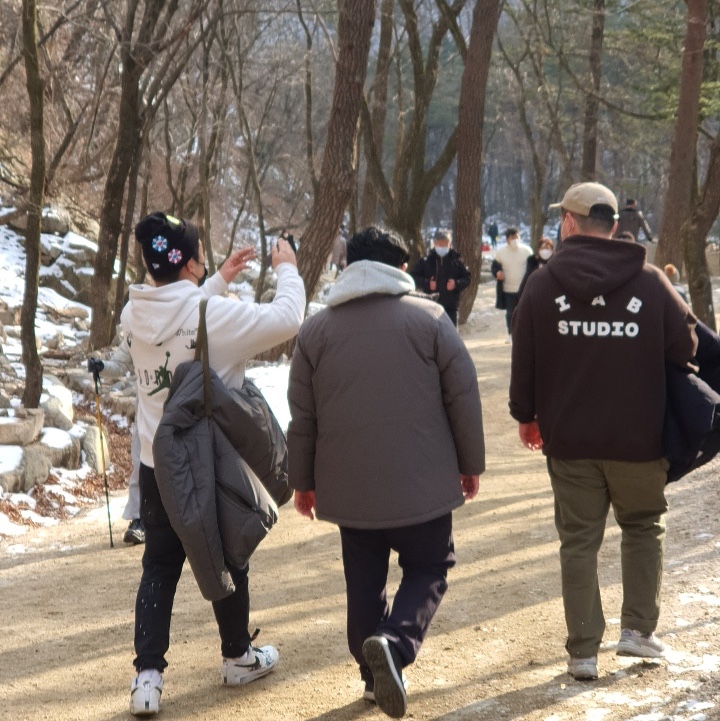 Nike x Peaceminusone Air Force 1 Low Para-Noise 2.0, Jordan x Off-White Hoodie Phantom - Asia 착용 스타일 - 2