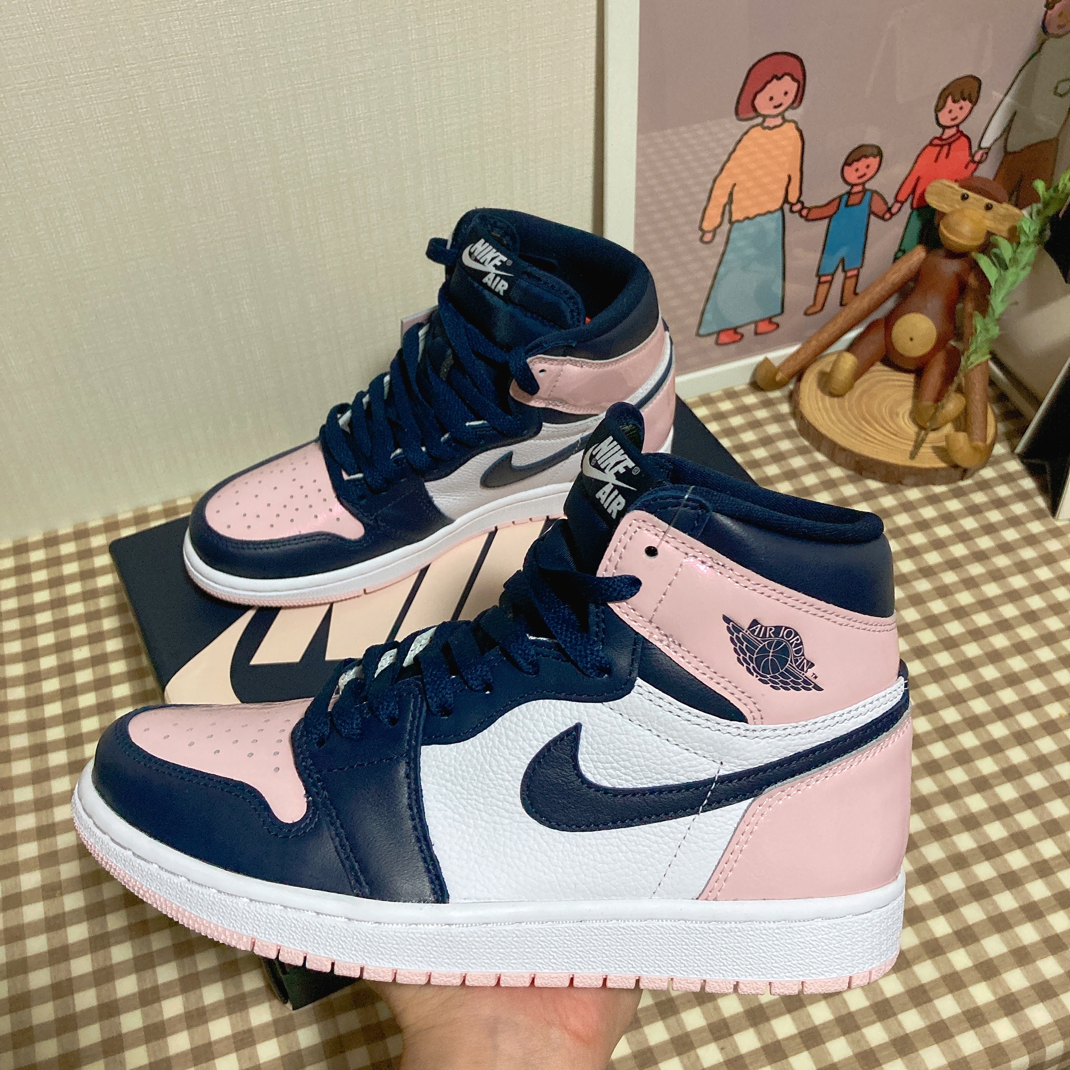 (W) Jordan 1 Retro High OG Atmosphere 착용 스타일