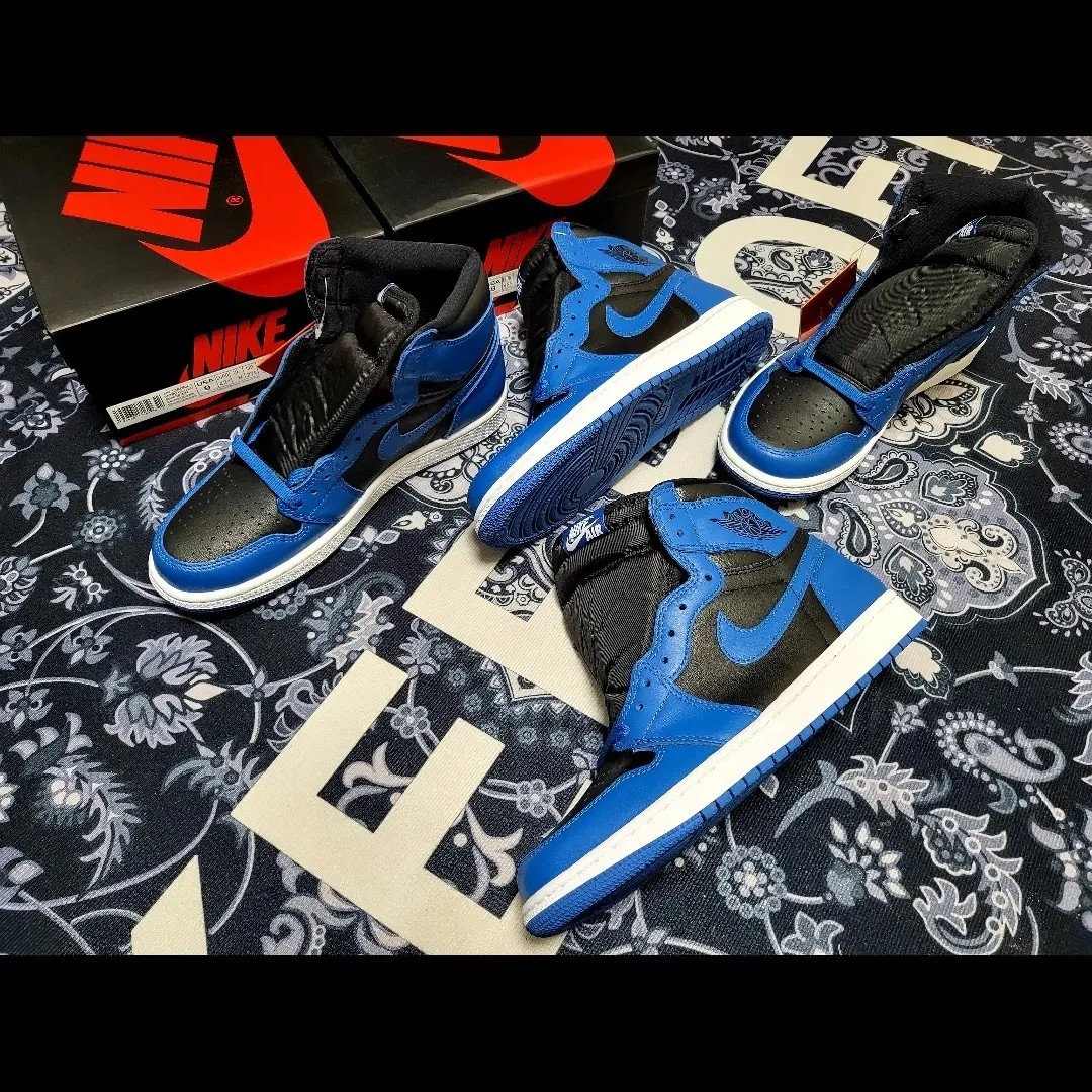 Jordan 1 Retro High OG Dark Marina Blue 착용 스타일 - 1
