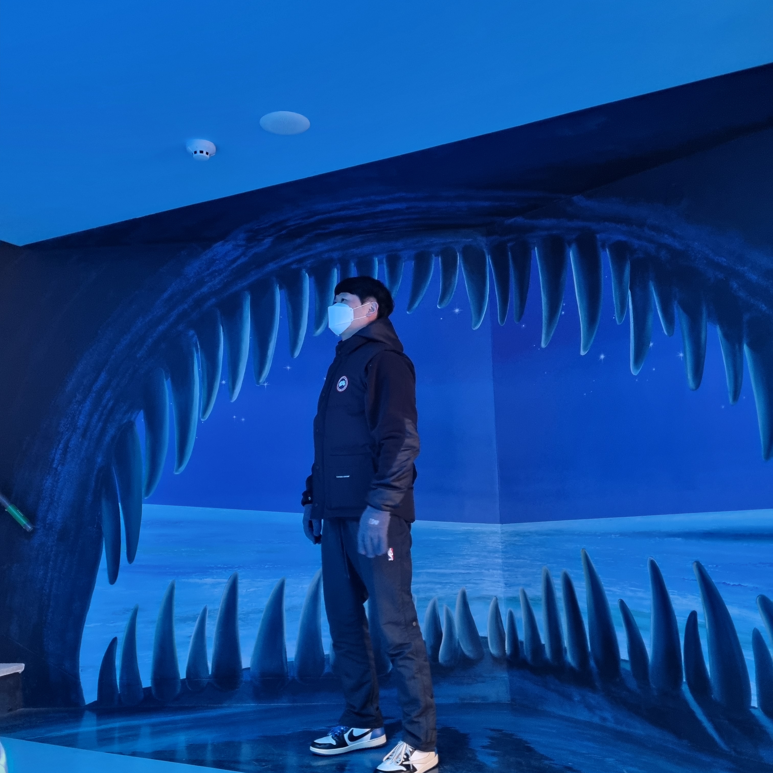 Jordan 1 x Travis Scott x Fragment Retro Low OG SP Military Blue, Nike x Fear of God Warm Up Pants Off Noir 착용 스타일 - 2