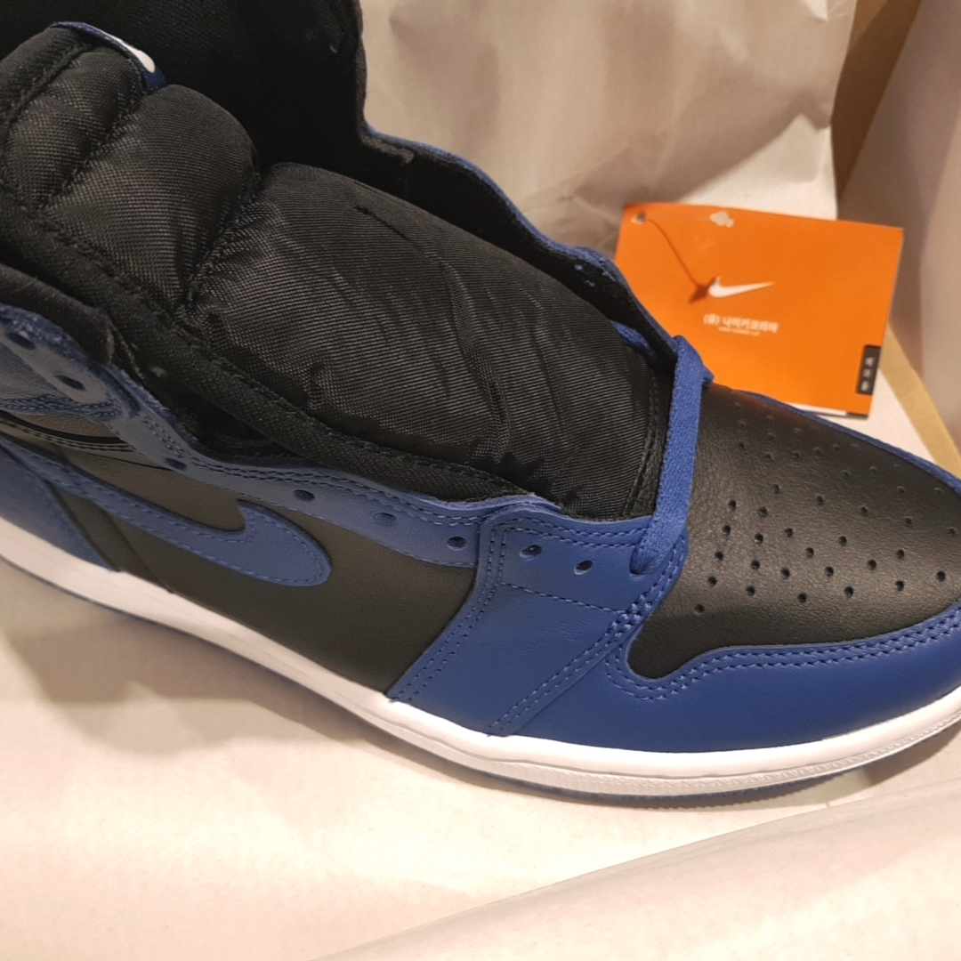 Jordan 1 Retro High OG Dark Marina Blue 착용 스타일 - 3