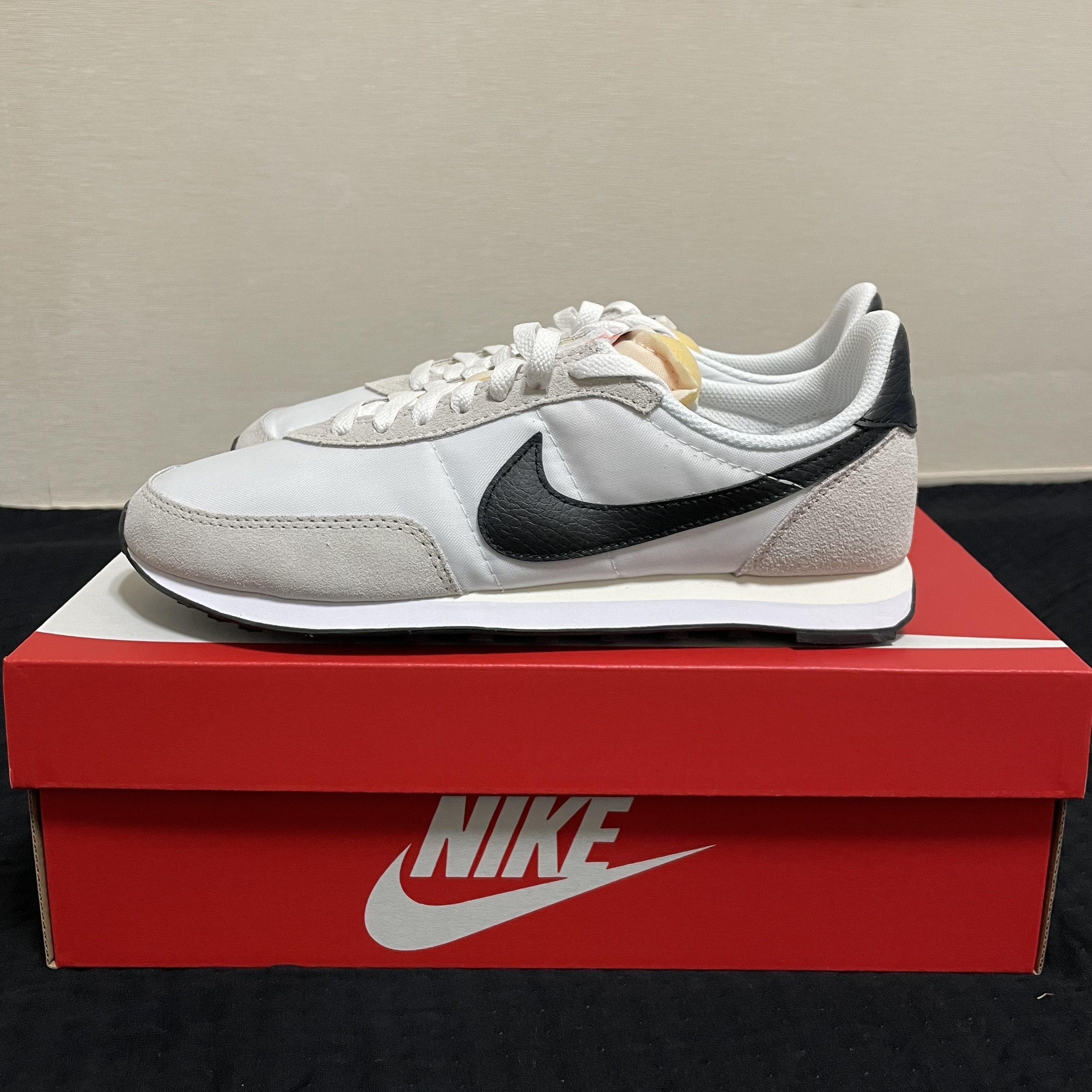 Nike Waffle Trainer 2 Black Sail 착용 스타일 - 2