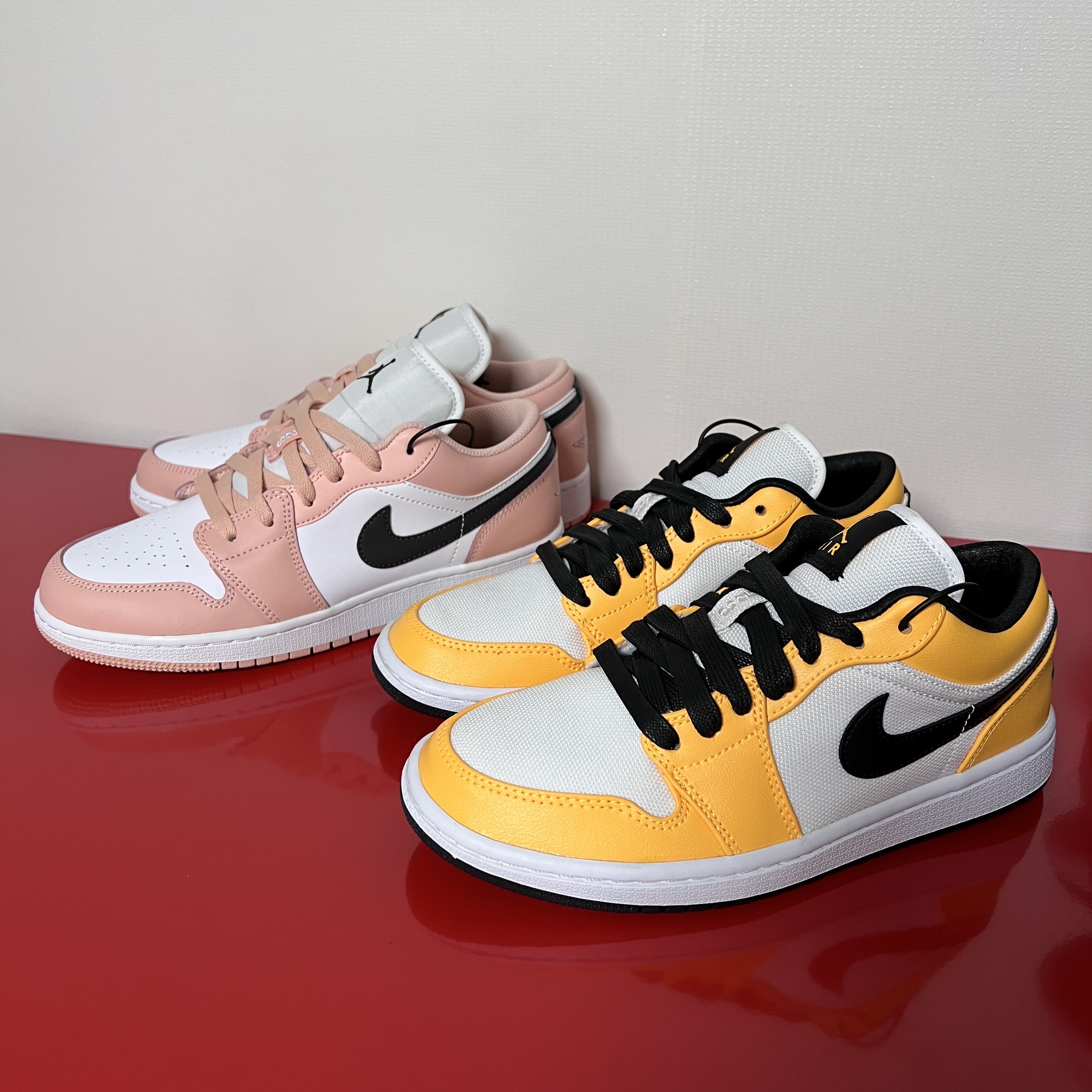 (W) Jordan 1 Low SE Laser Orange, (GS) Jordan 1 Low Light Arctic Pink 착용 스타일 - 3