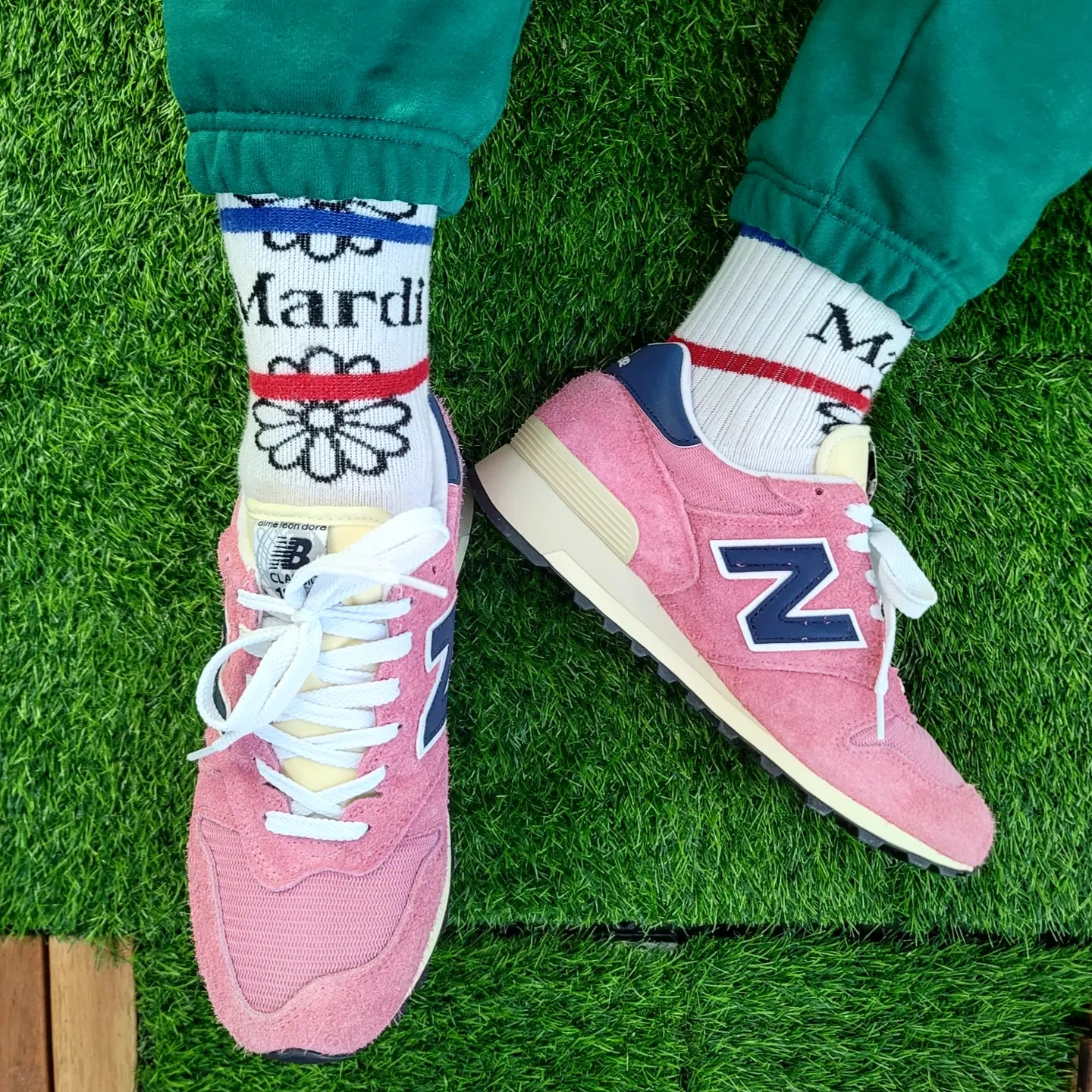 New Balance x Aime Leon Dore 1300 Dusty Pink 착용 스타일 - 2