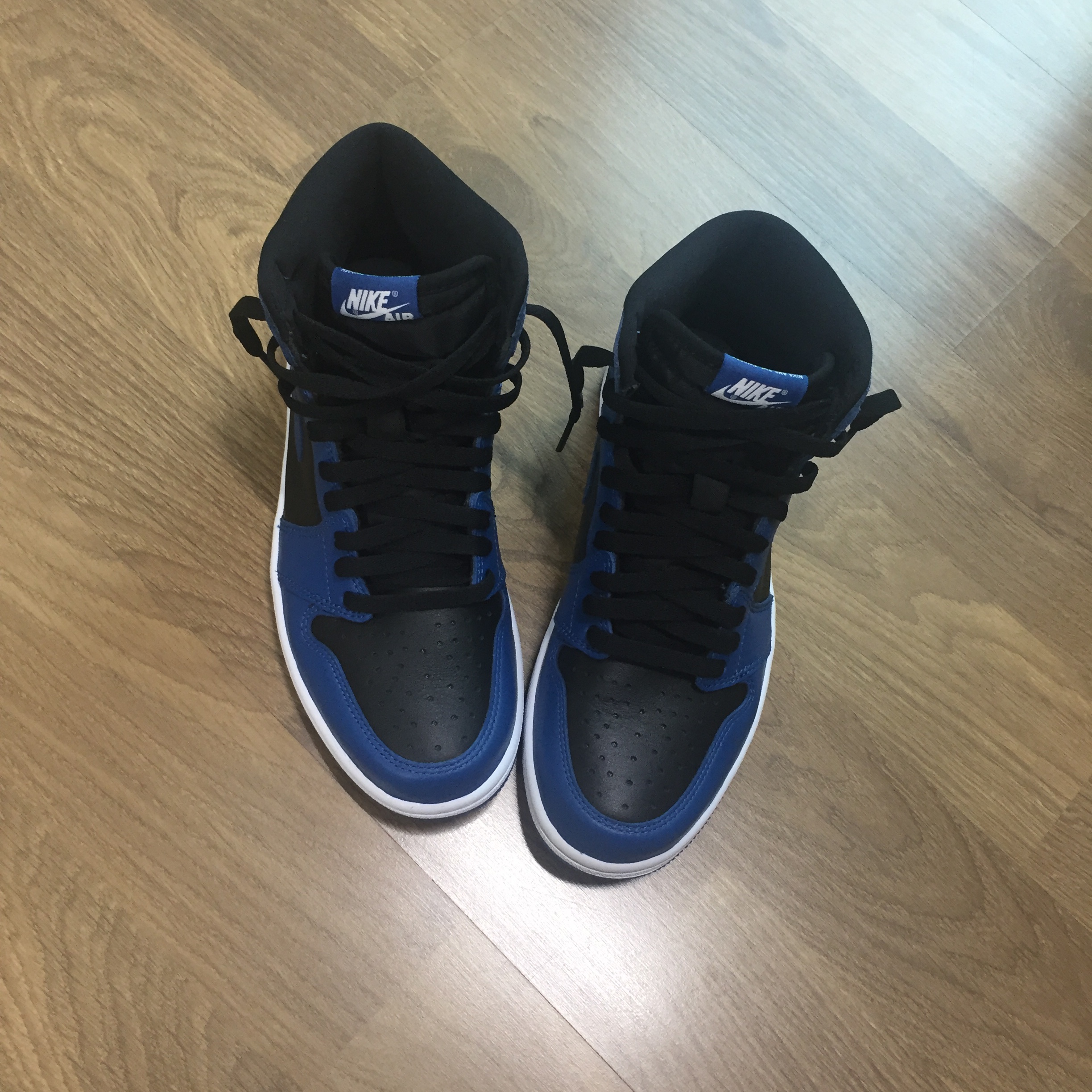 Jordan 1 Retro High OG Dark Marina Blue 착용 스타일