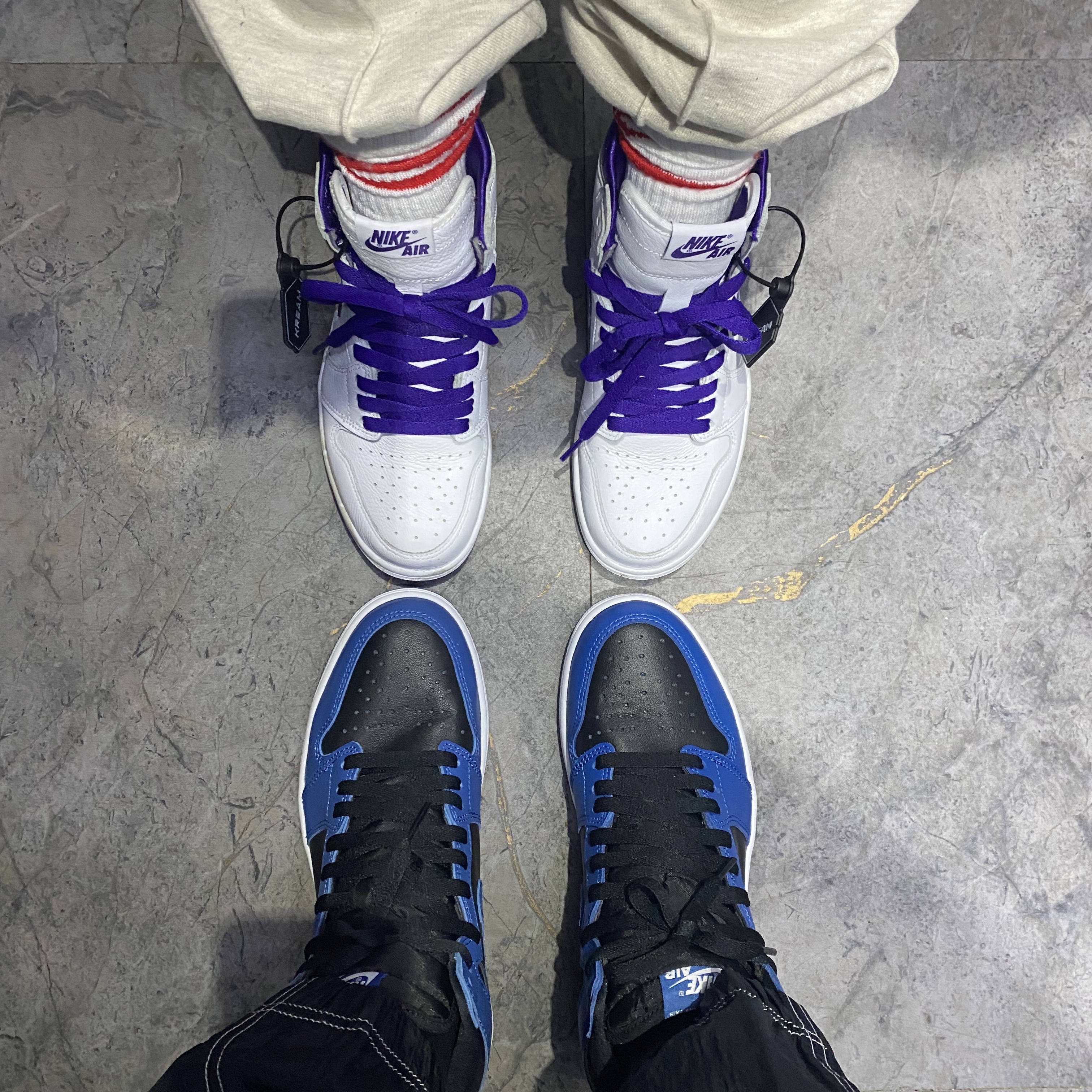 Jordan 1 Retro High OG Dark Marina Blue, (W) Jordan 1 High OG Court Purple 착용 스타일 - 2
