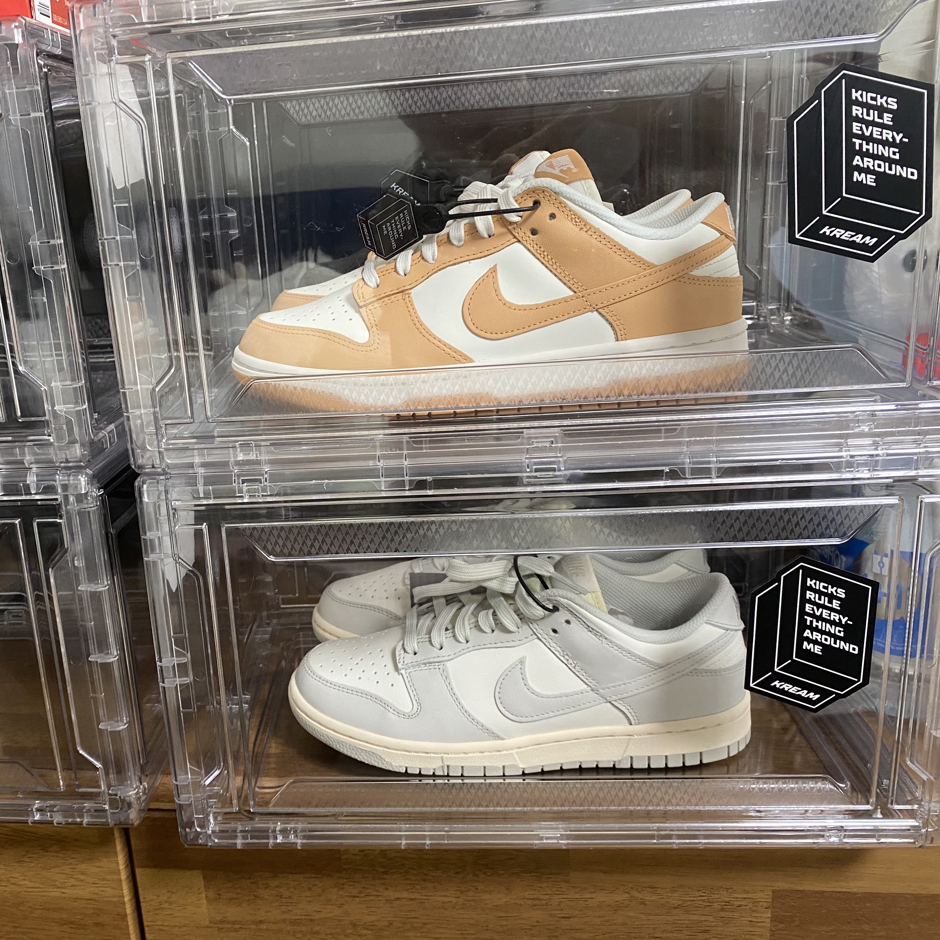 (W) Nike Dunk Low Harvest Moon, (W) Nike Dunk Low Light Bone 착용 스타일