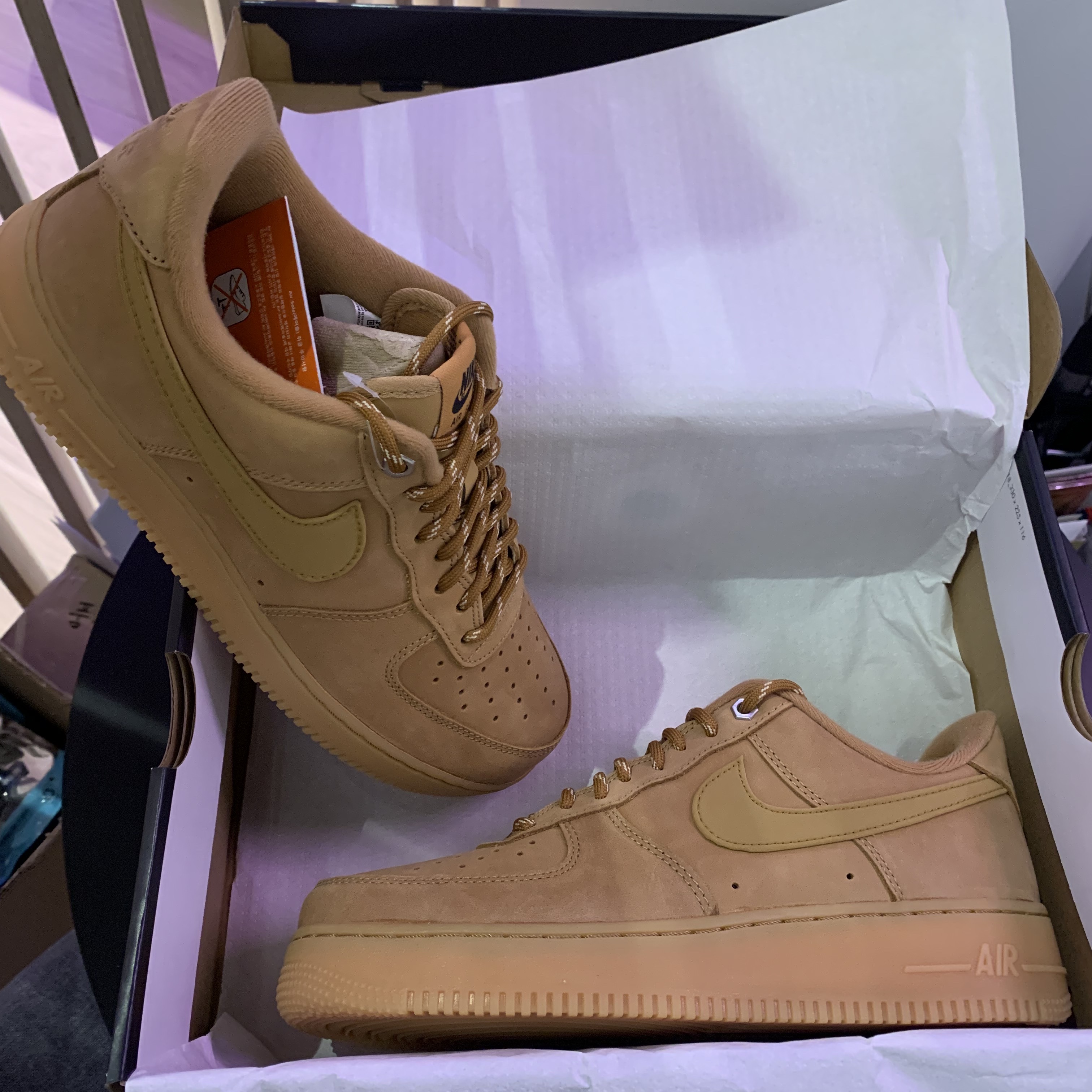 Nike Air Force 1 '07 WB Flax 착용 스타일 - 1