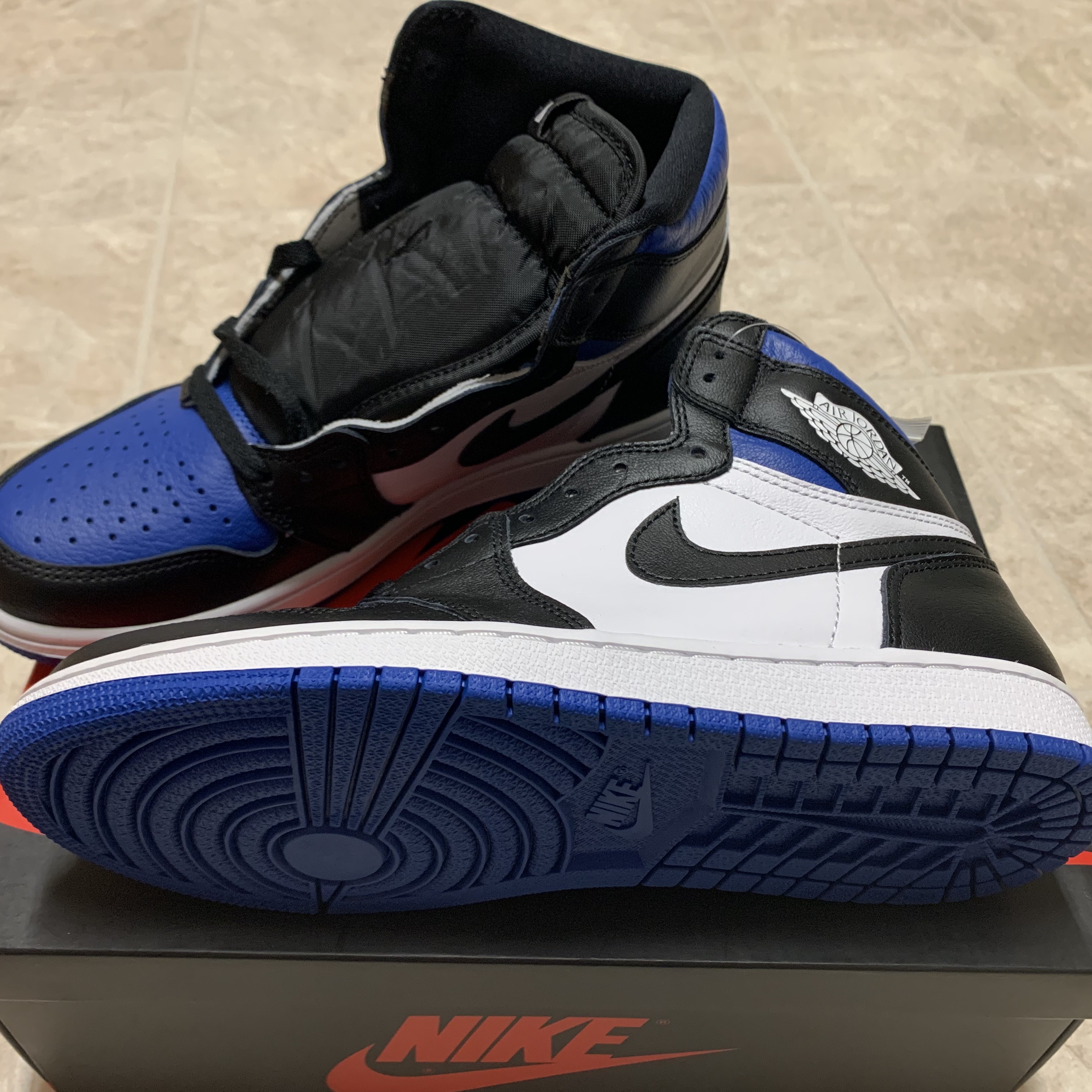 Jordan 1 Retro High OG Royal Toe 착용 스타일