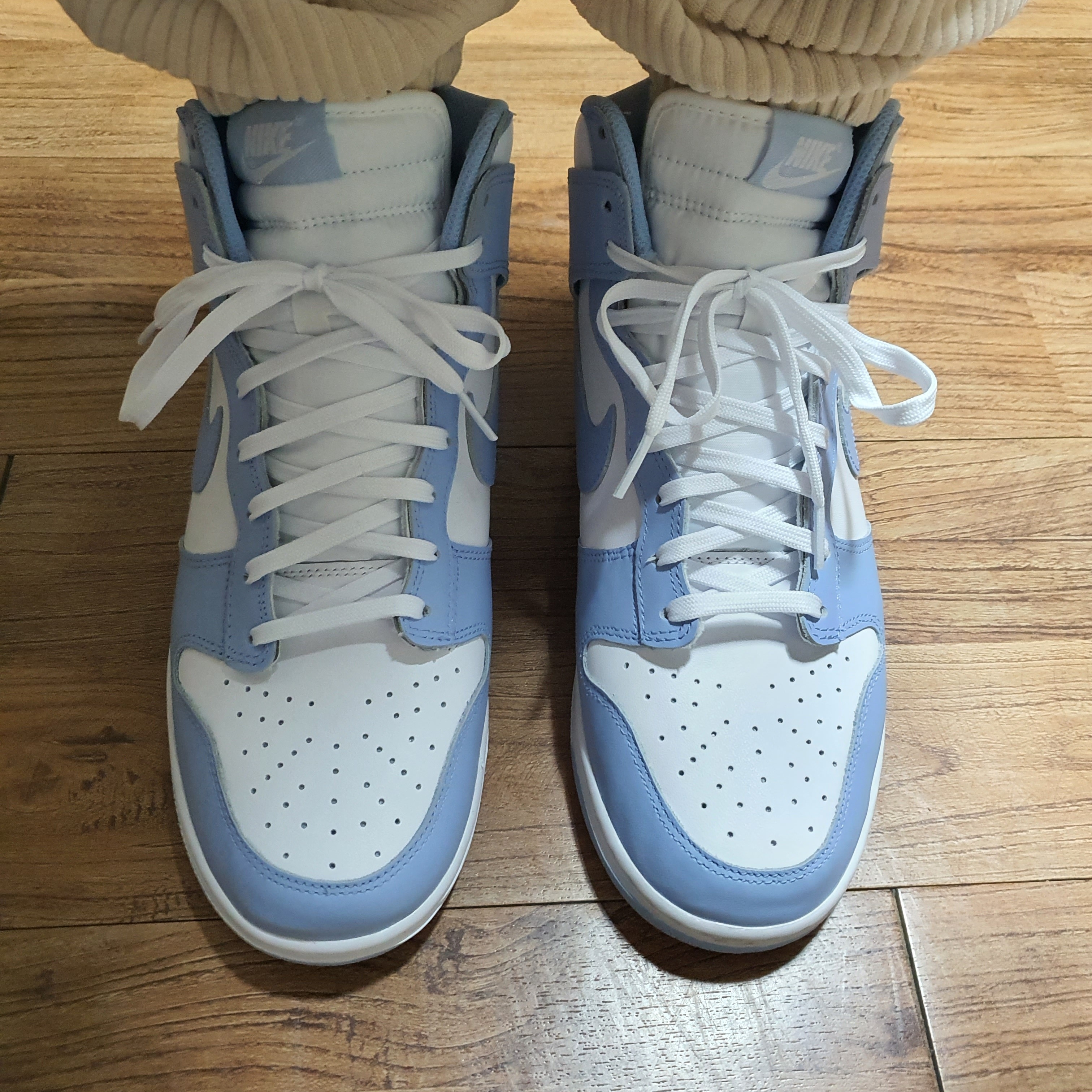 (W) Nike Dunk High Aluminum 착용 스타일 - 1