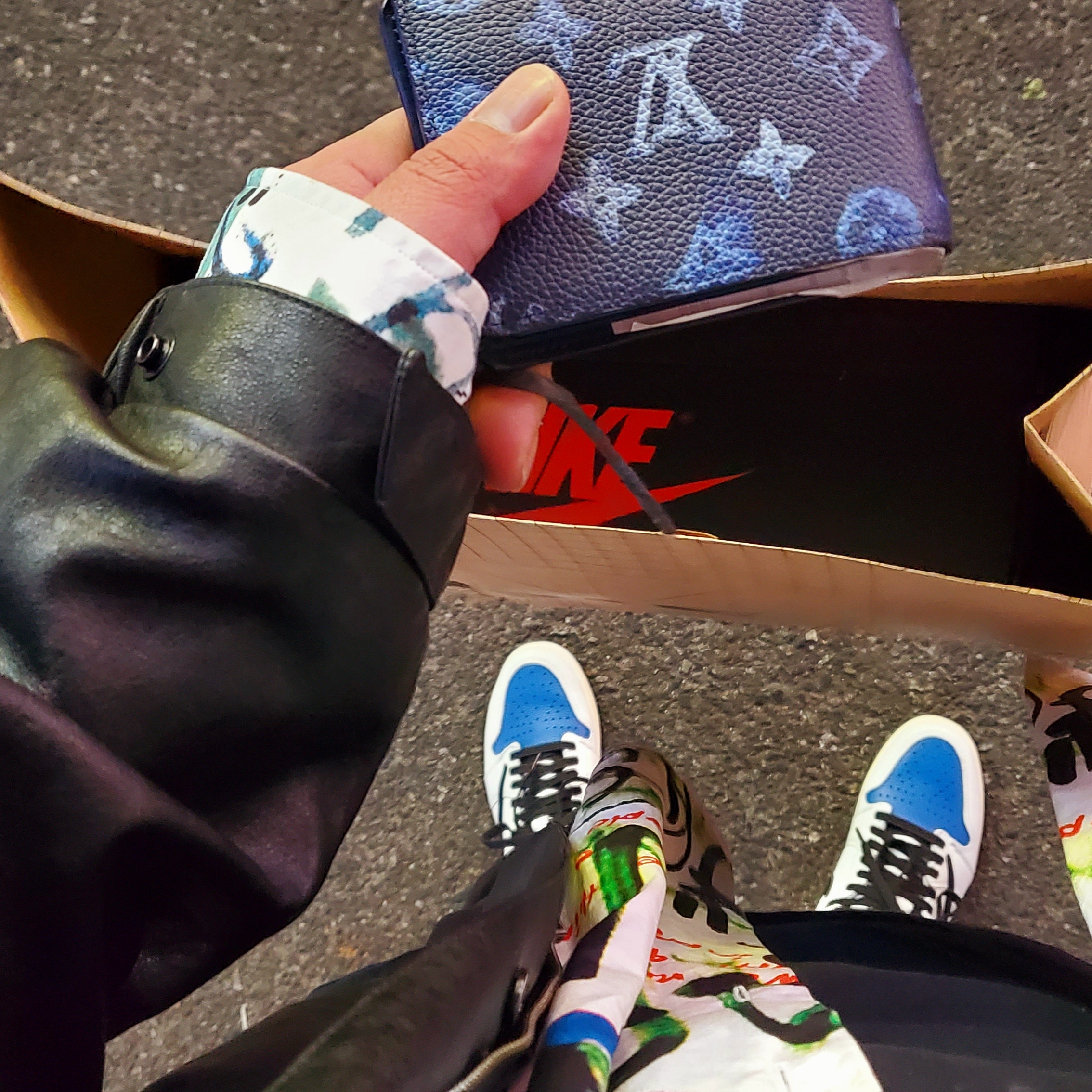 Jordan 1 x Travis Scott x Fragment Retro High OG SP Military Blue, Jordan 1 Retro High OG Dark Marina Blue 착용 스타일