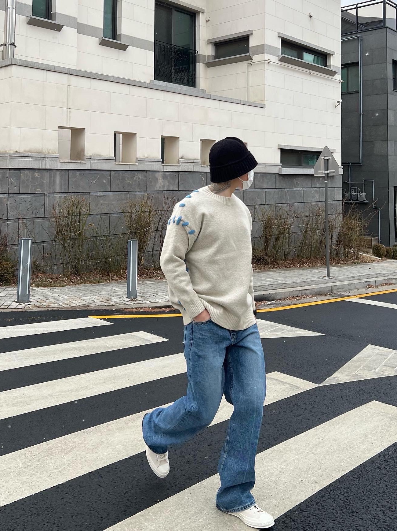 Converse Chuck 70 High Vintage Canvas Natural 착용 스타일 - 3