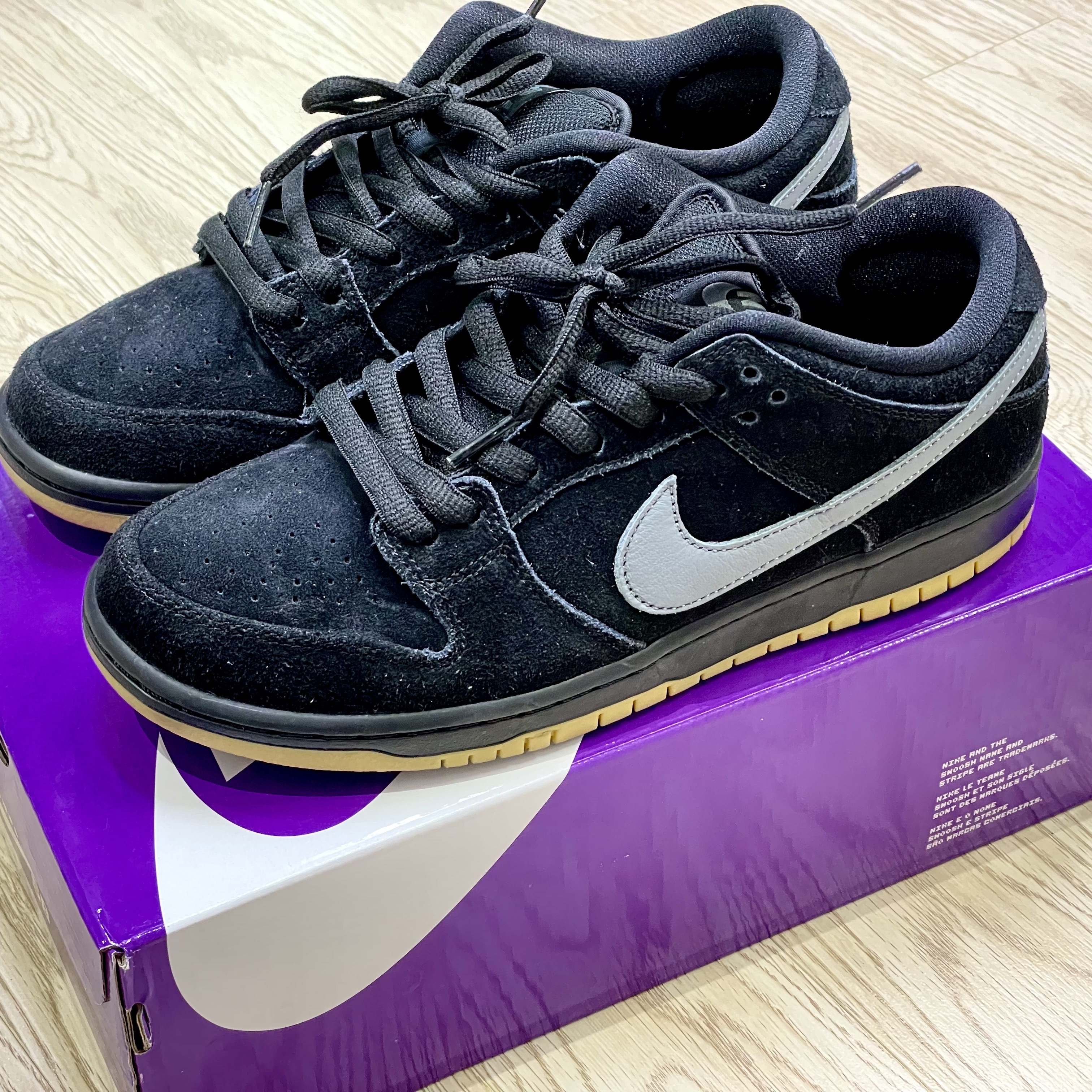 Nike SB Dunk Low Pro Black Cool Grey 착용 스타일 - 1