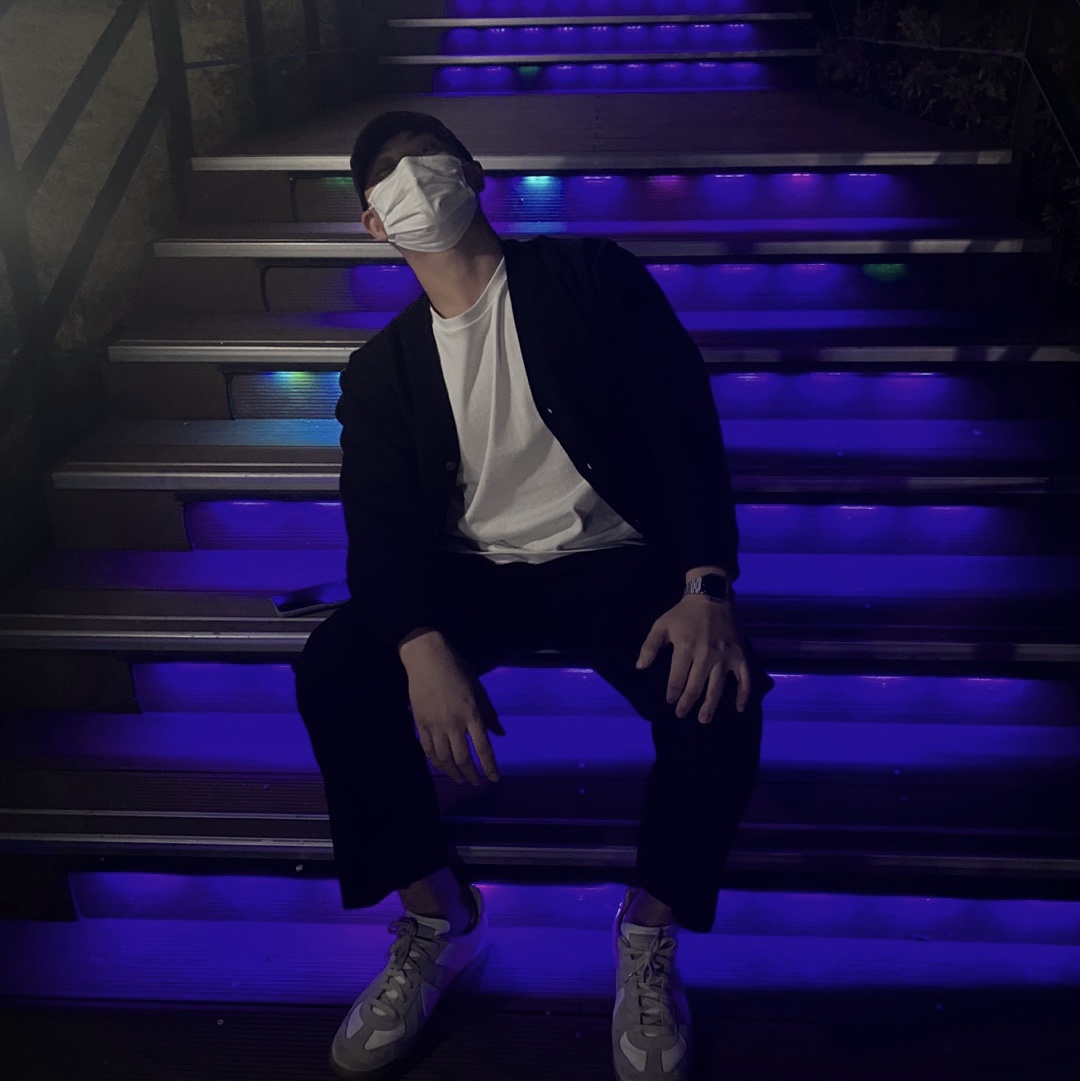 Maison Margiela Calfskin Replica Sneakers 착용 스타일
