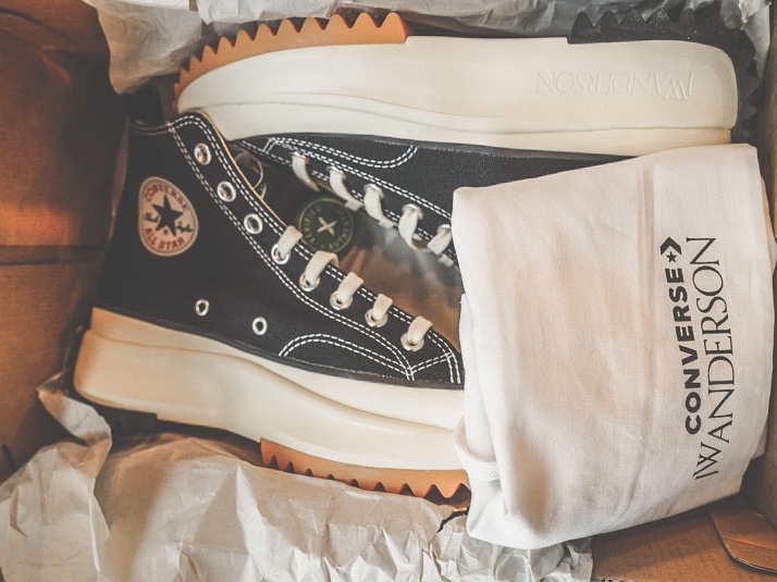 Converse x JW Anderson Run Star Hike Hi Black, Converse x JW Anderson Run Star Hike Hi White 착용 스타일 - 3