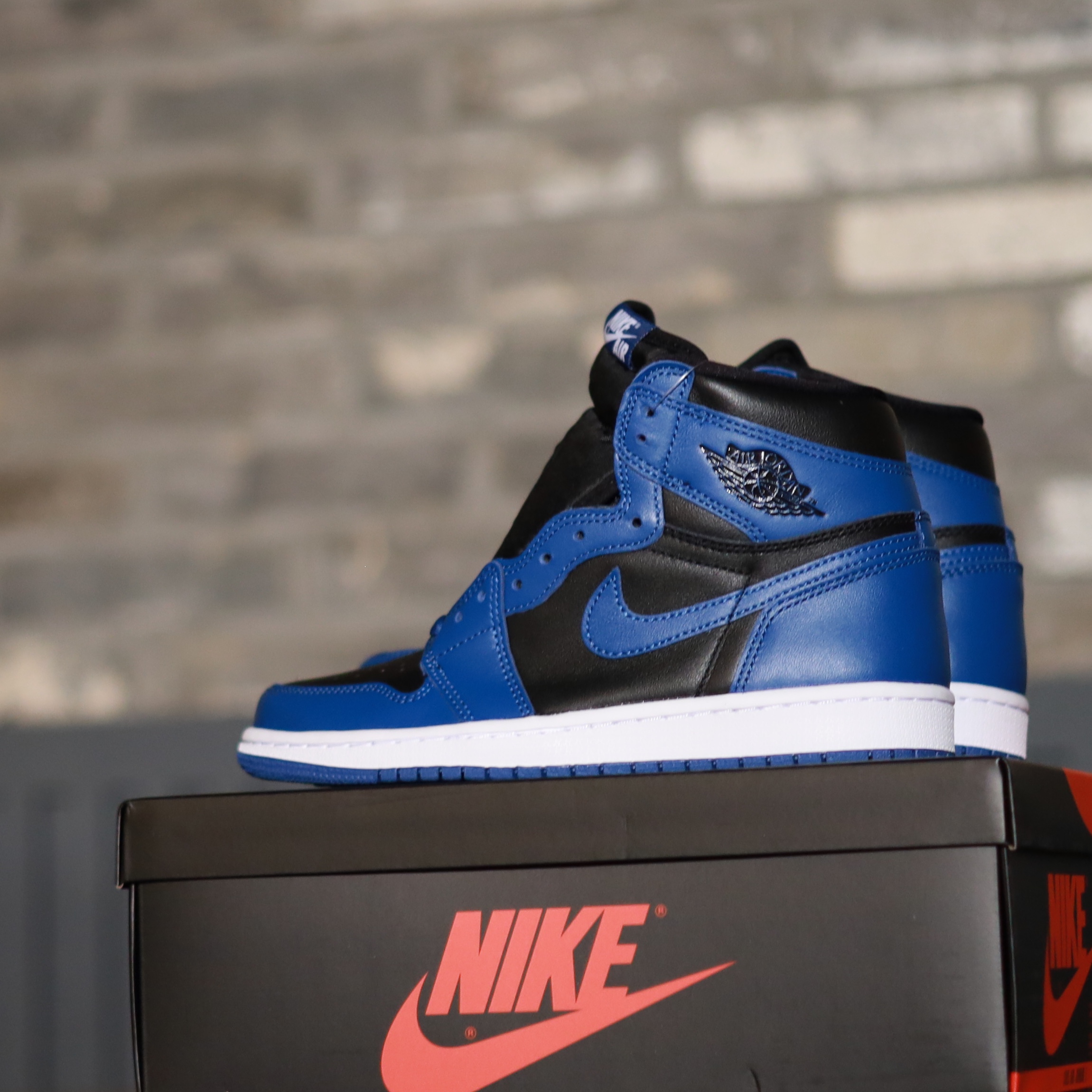 Jordan 1 Retro High OG Dark Marina Blue 착용 스타일 - 2