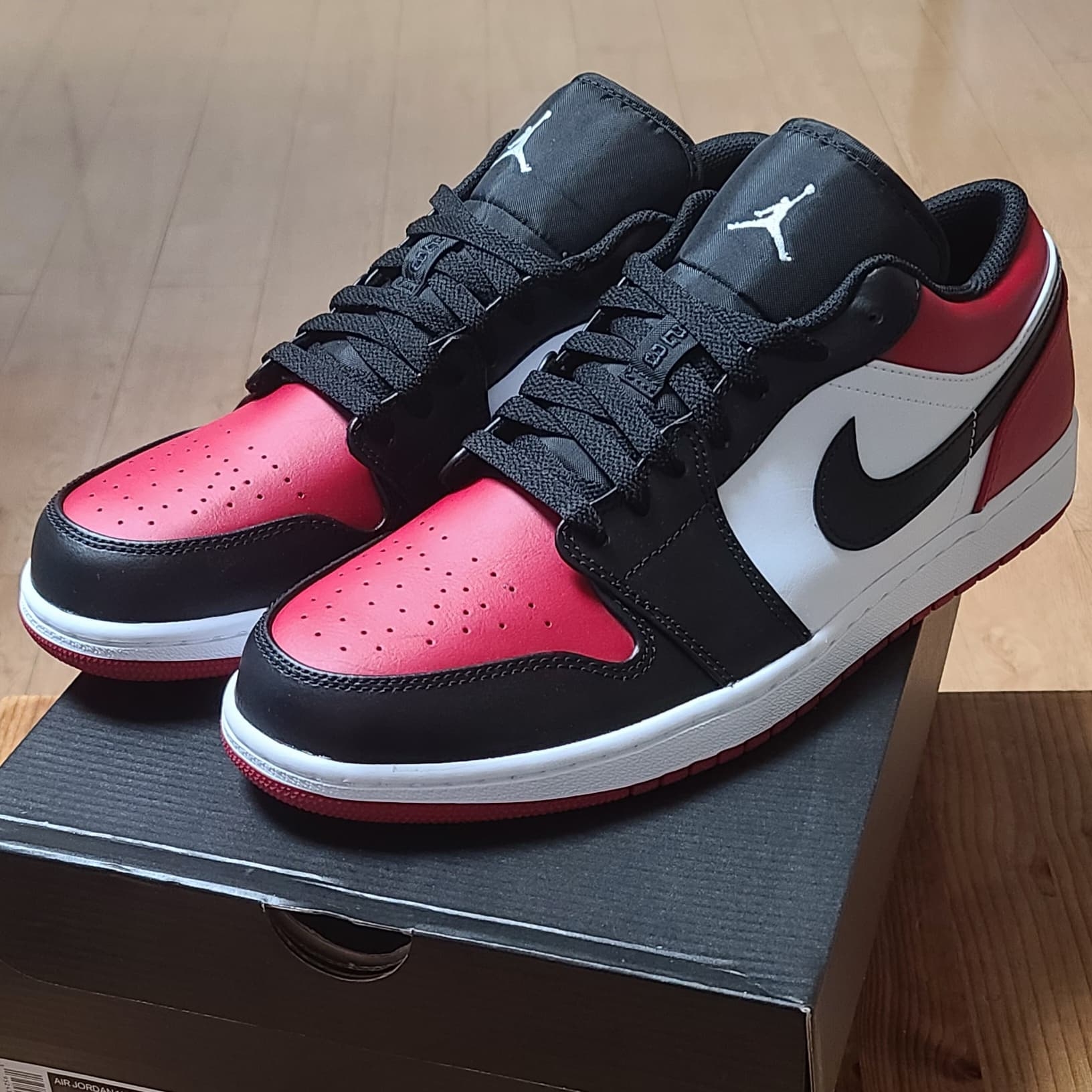Jordan 1 Low Bred Toe 착용 스타일