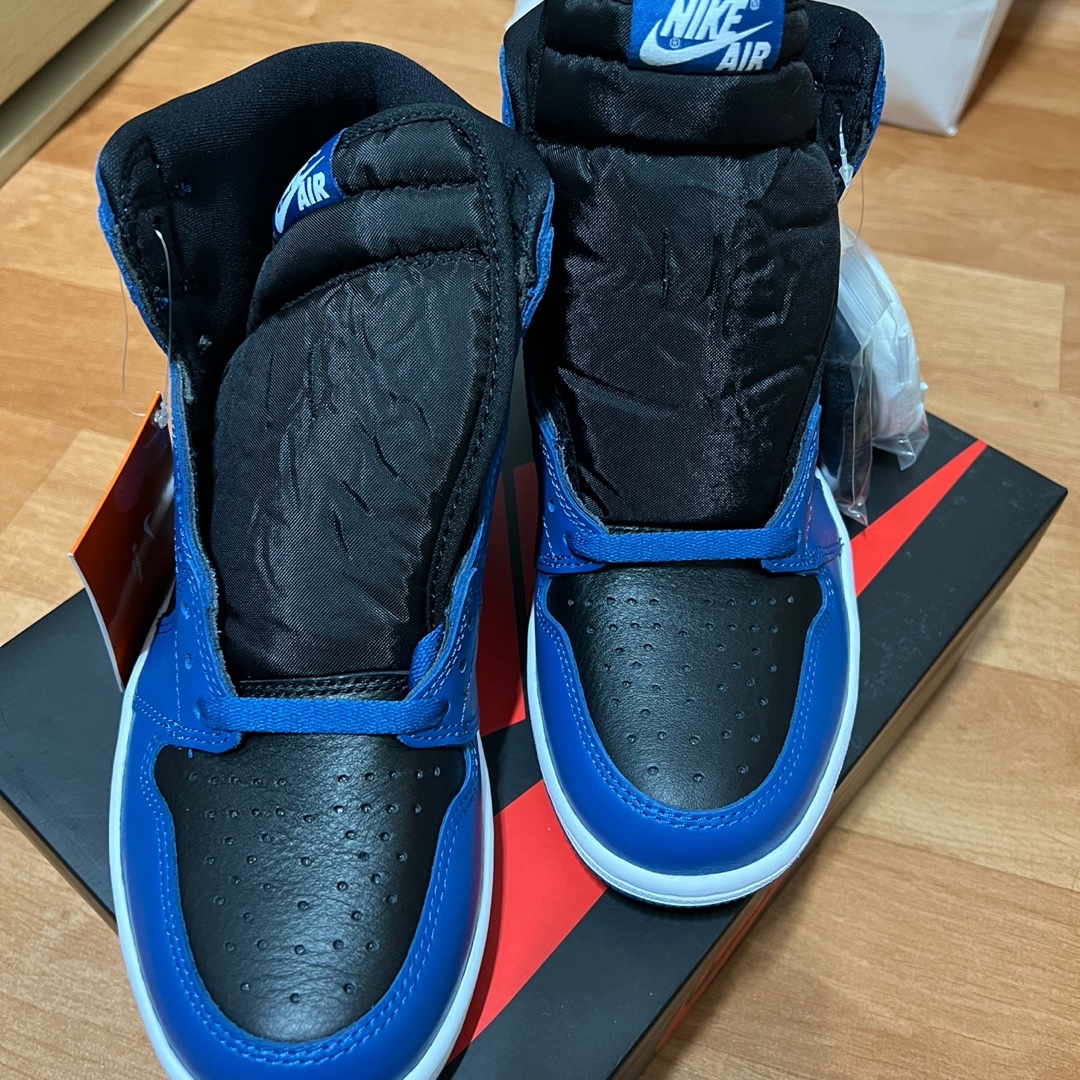 Jordan 1 Retro High OG Dark Marina Blue 착용 스타일 - 2