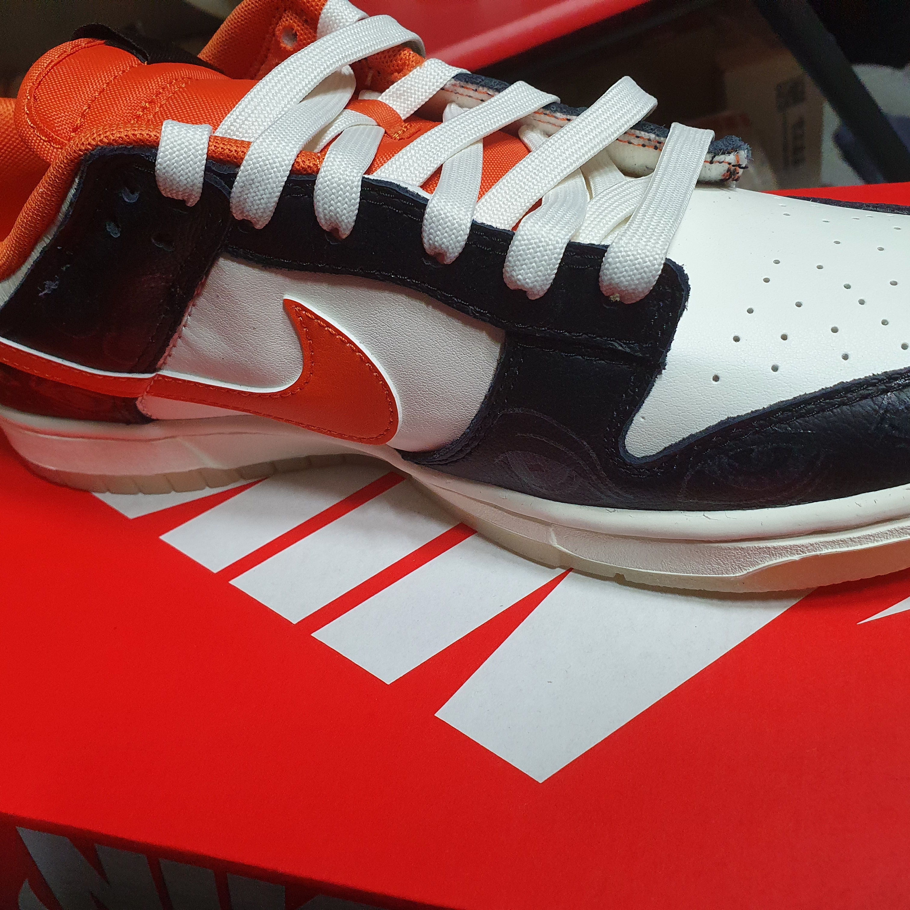 Nike Dunk Low Retro PRM Halloween 착용 스타일 - 3
