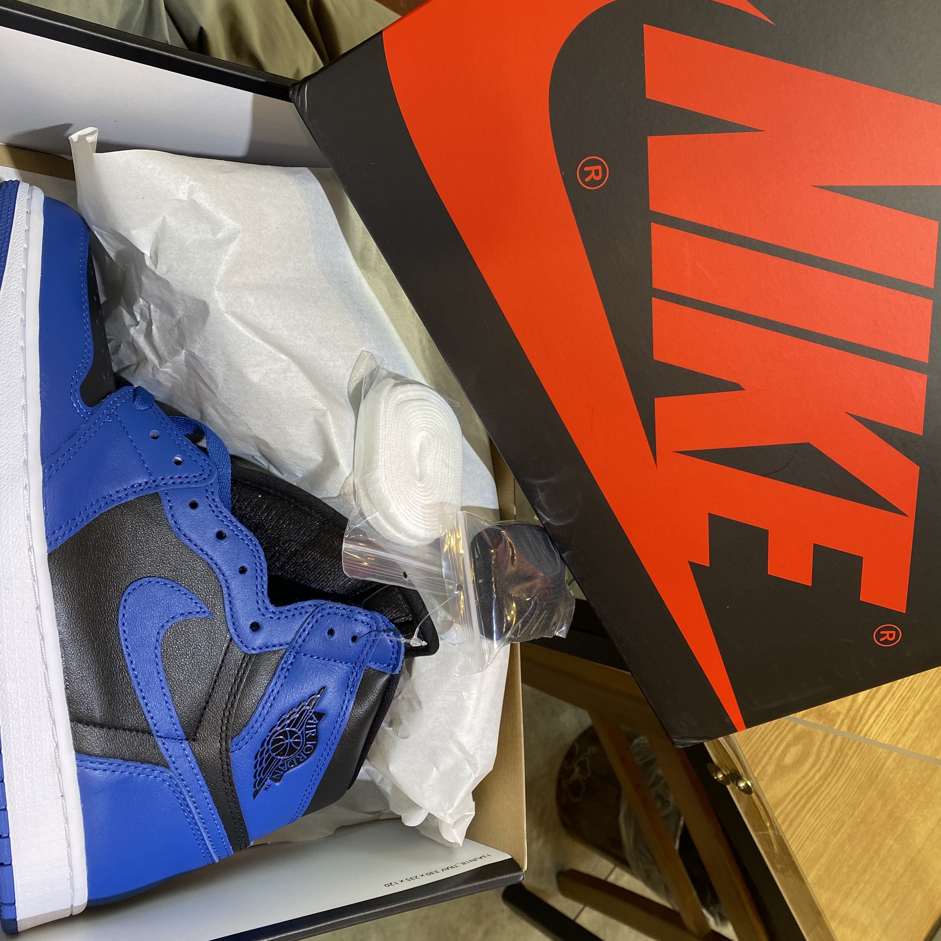Jordan 1 Retro High OG Dark Marina Blue 착용 스타일