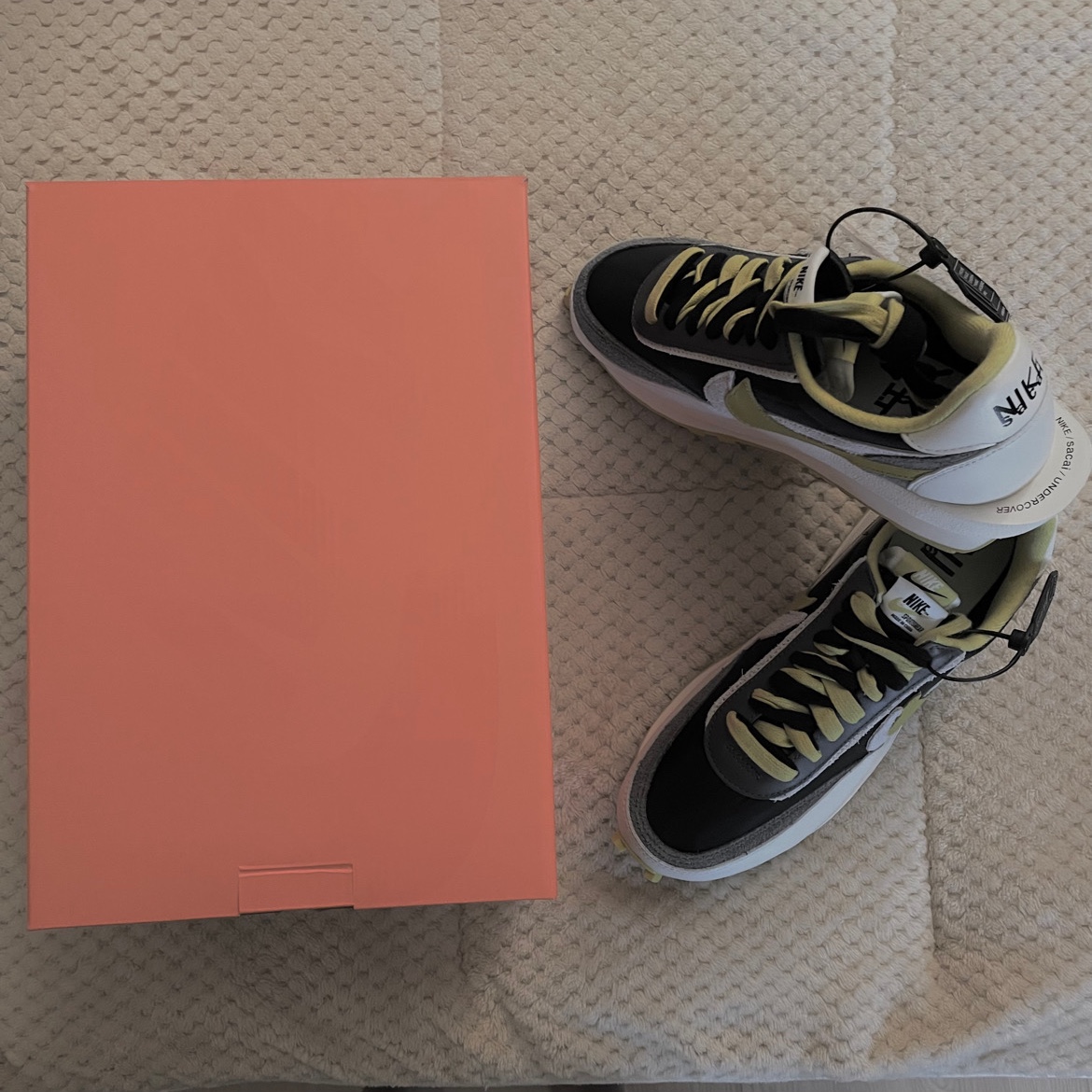 Nike x Sacai x Undercover LDWaffle Black Bright Citron 착용 스타일