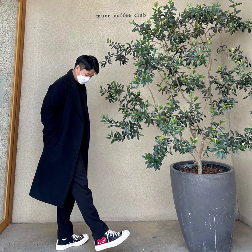 Converse x Play Comme des Garcons Chuck 70 Hi Black 착용 스타일