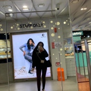 KREAM 프로필 이미지