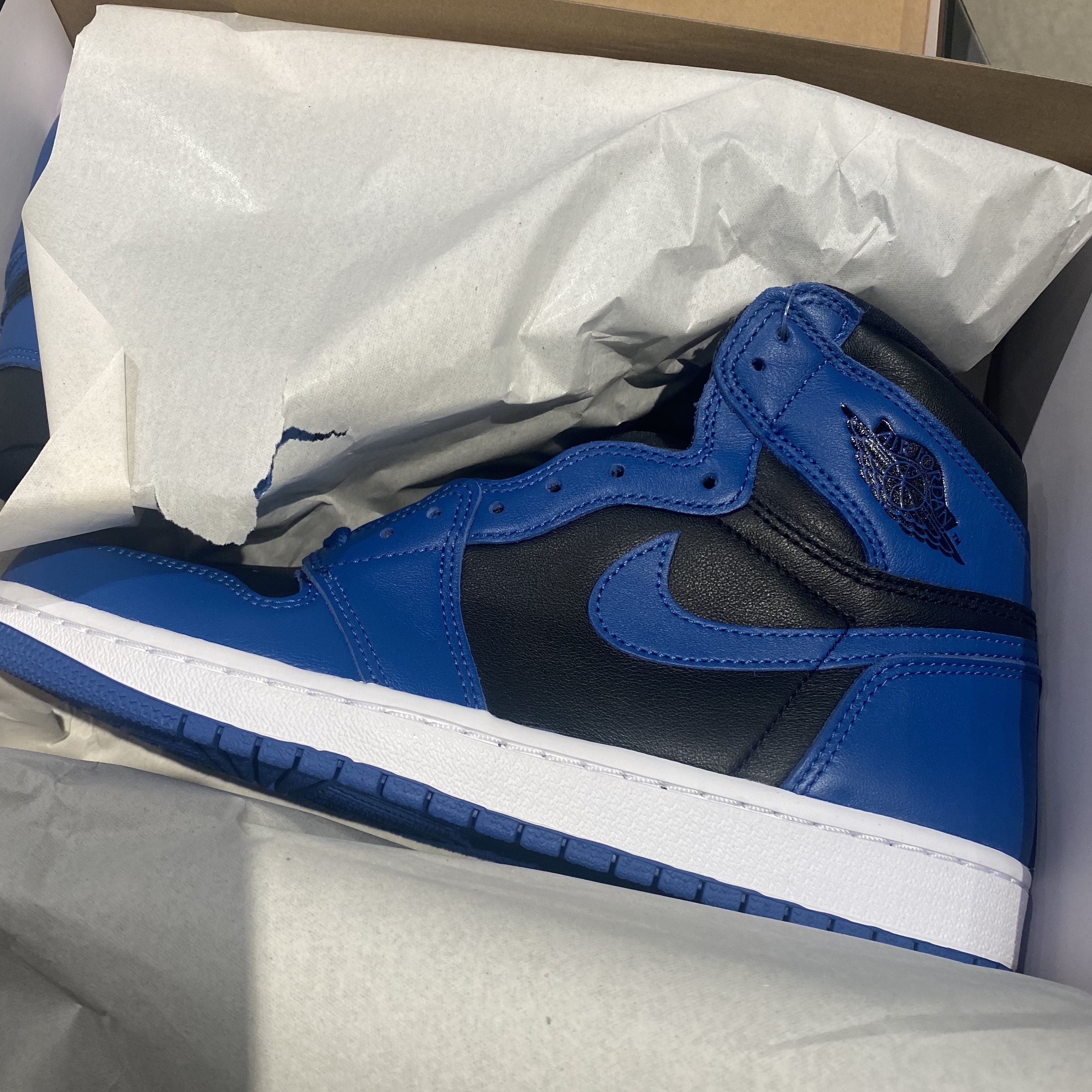 Jordan 1 Retro High OG Dark Marina Blue 착용 스타일
