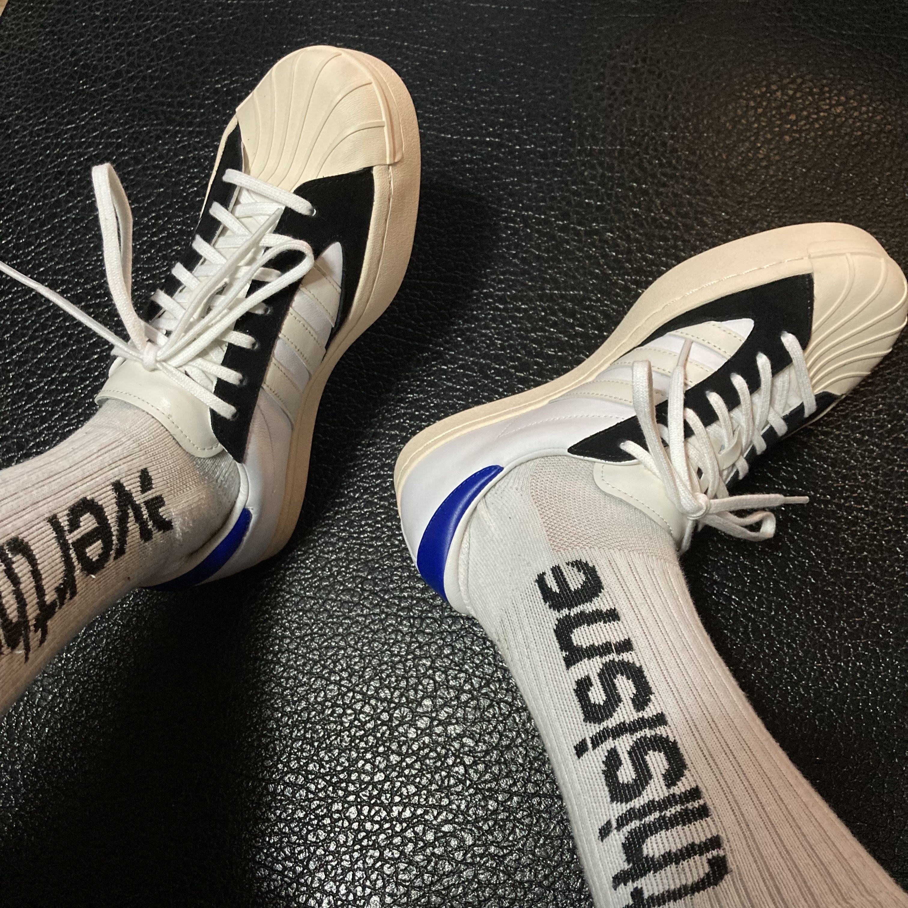 Y-3 Yohji Star Cloud White Bold Blue 착용 스타일