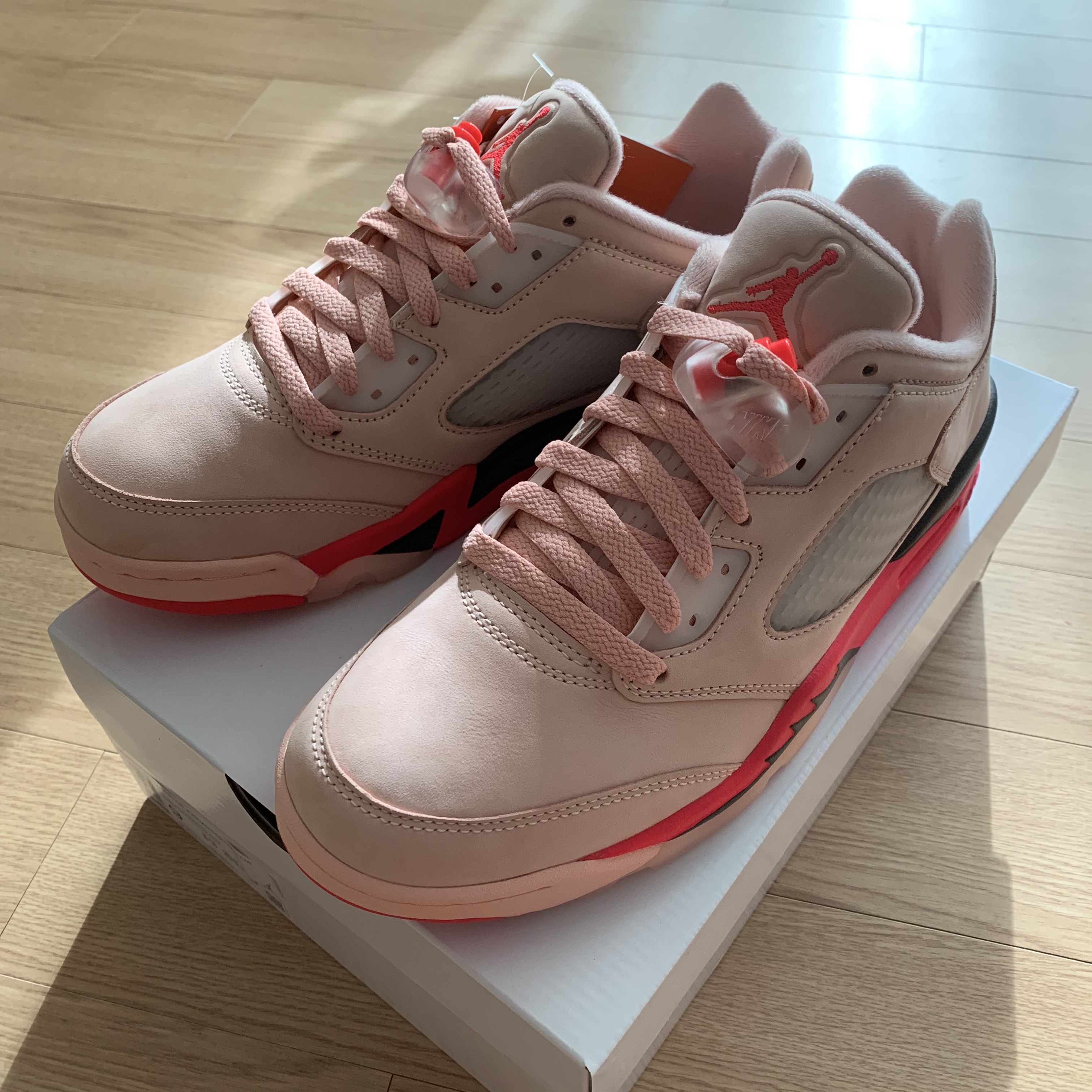 (W) Jordan 5 Retro Low Girls That Hoop 착용 스타일
