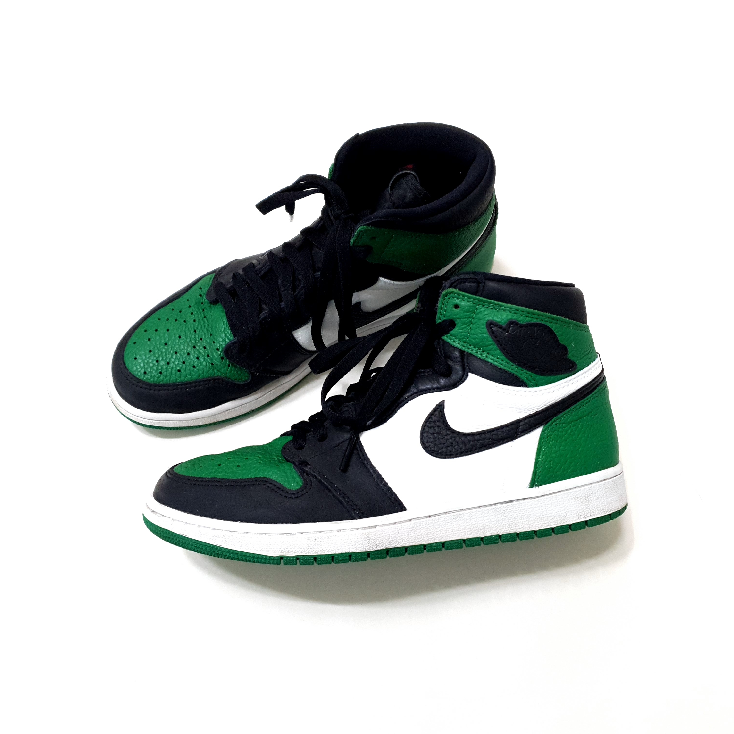 Jordan 1 Retro High OG Pine Green Black 착용 스타일 - 1